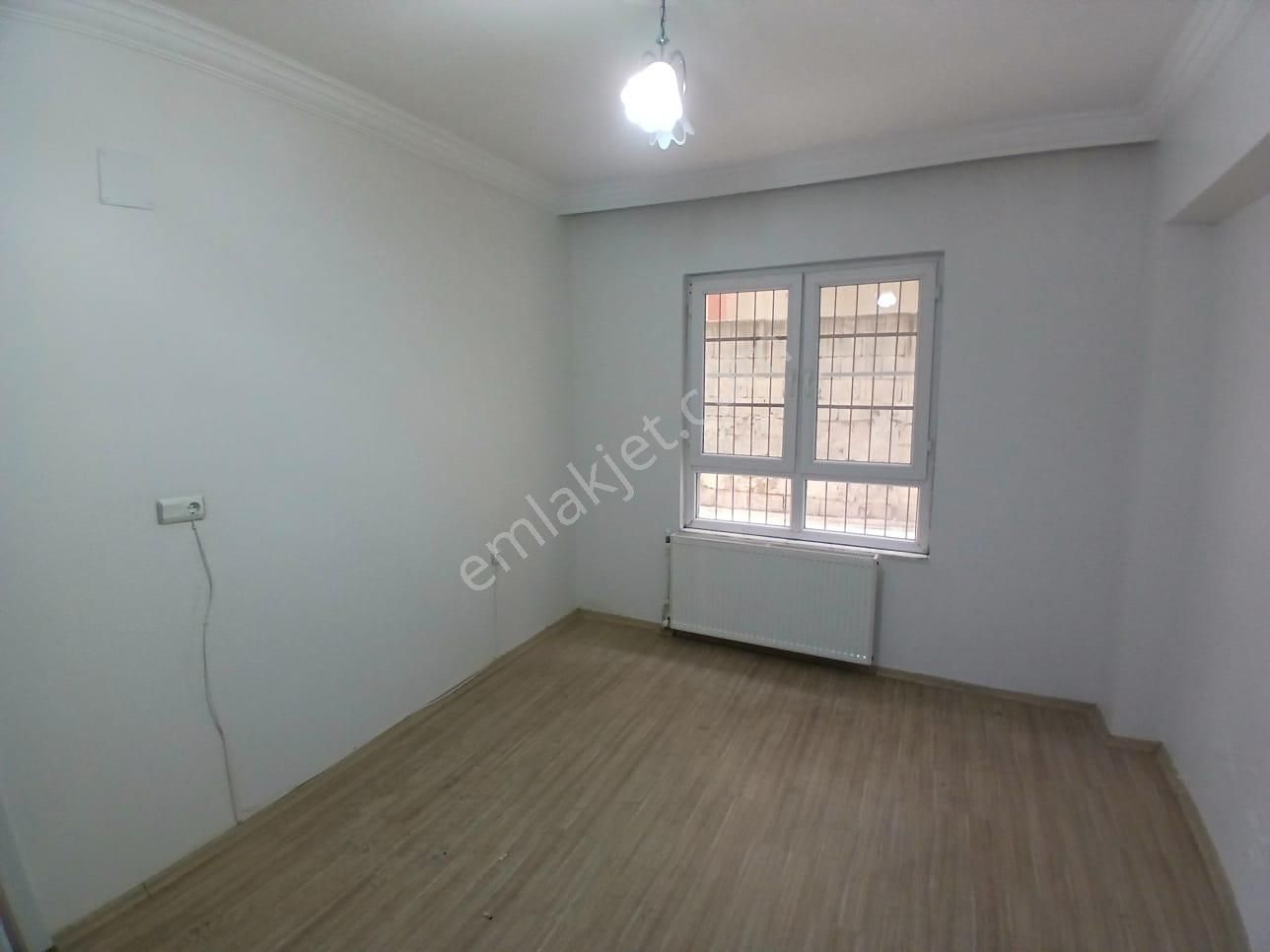 Çağdaş Emlak Yakup Göymenden Konakta Satlık Daire - Görsel 13