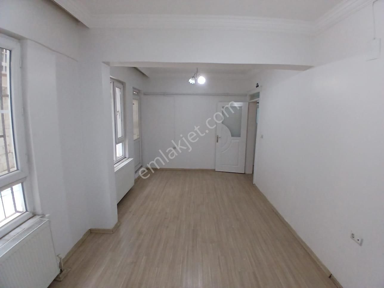 Çağdaş Emlak Yakup Göymenden Konakta Satlık Daire - Görsel 9