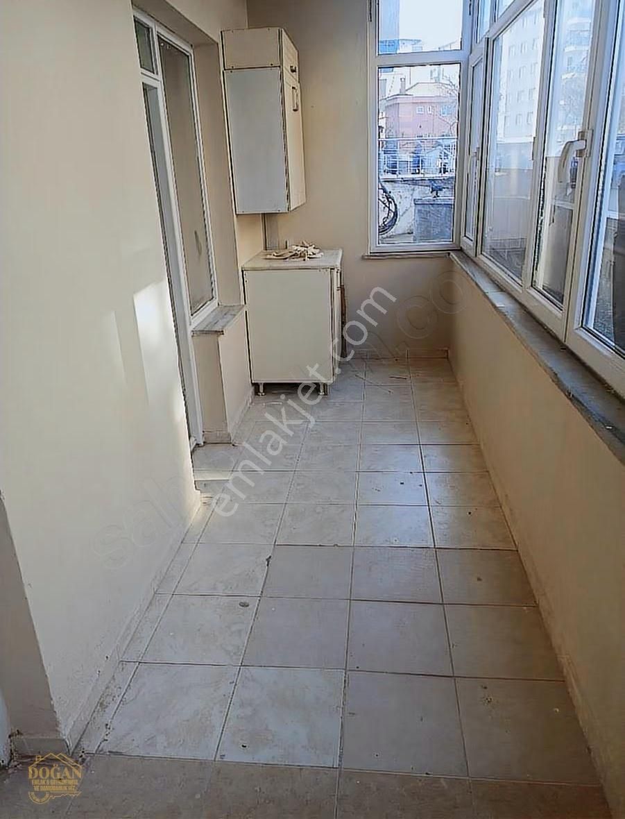 Pendik Gözdağinda 3+1 Daire (minibüs Durağı Yanında) - Görsel 22