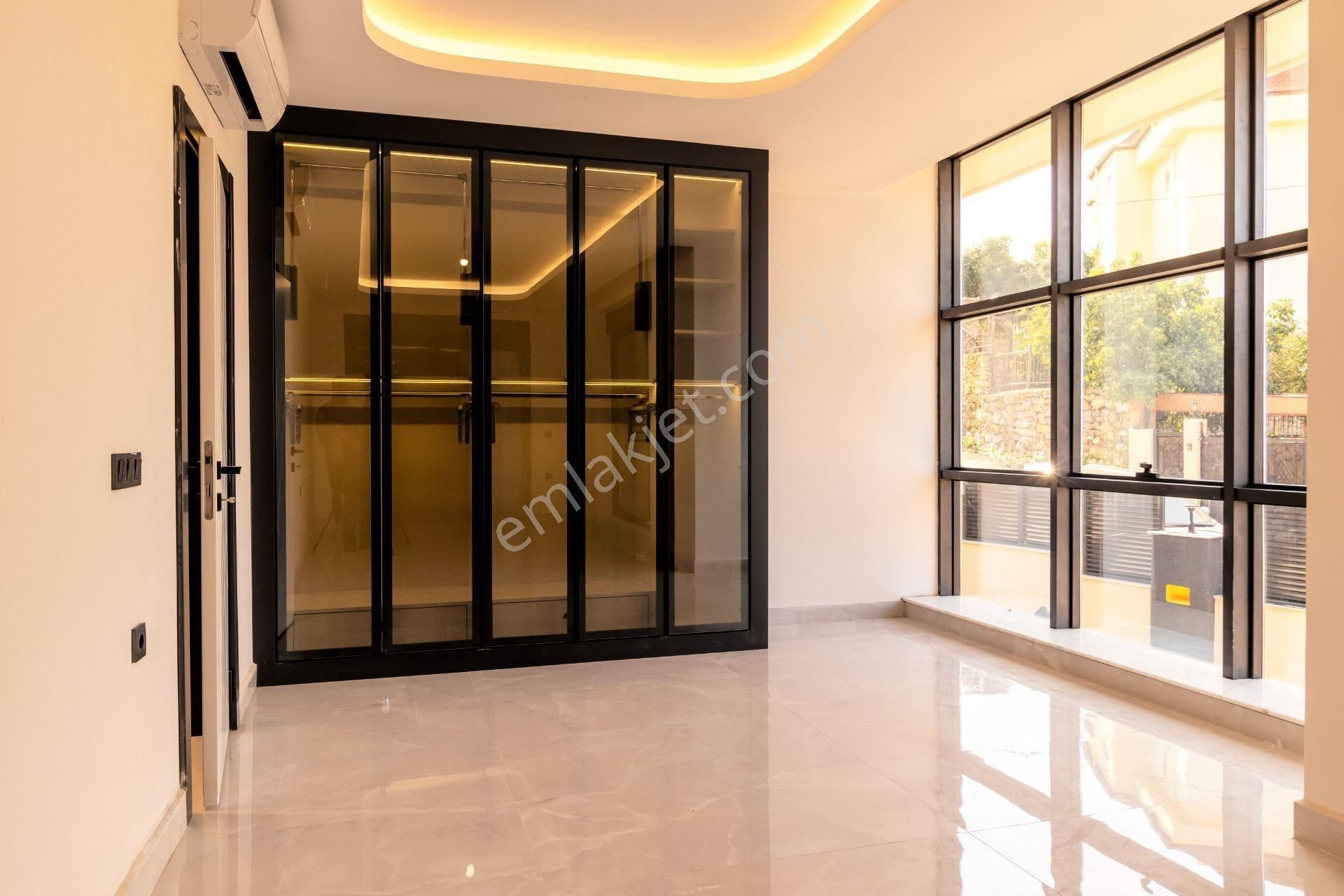 Alanya Kargıcak’ta Akıllı Ev Sistemli Ultra Lüks 5+1 Satılık Villa - Görsel 9