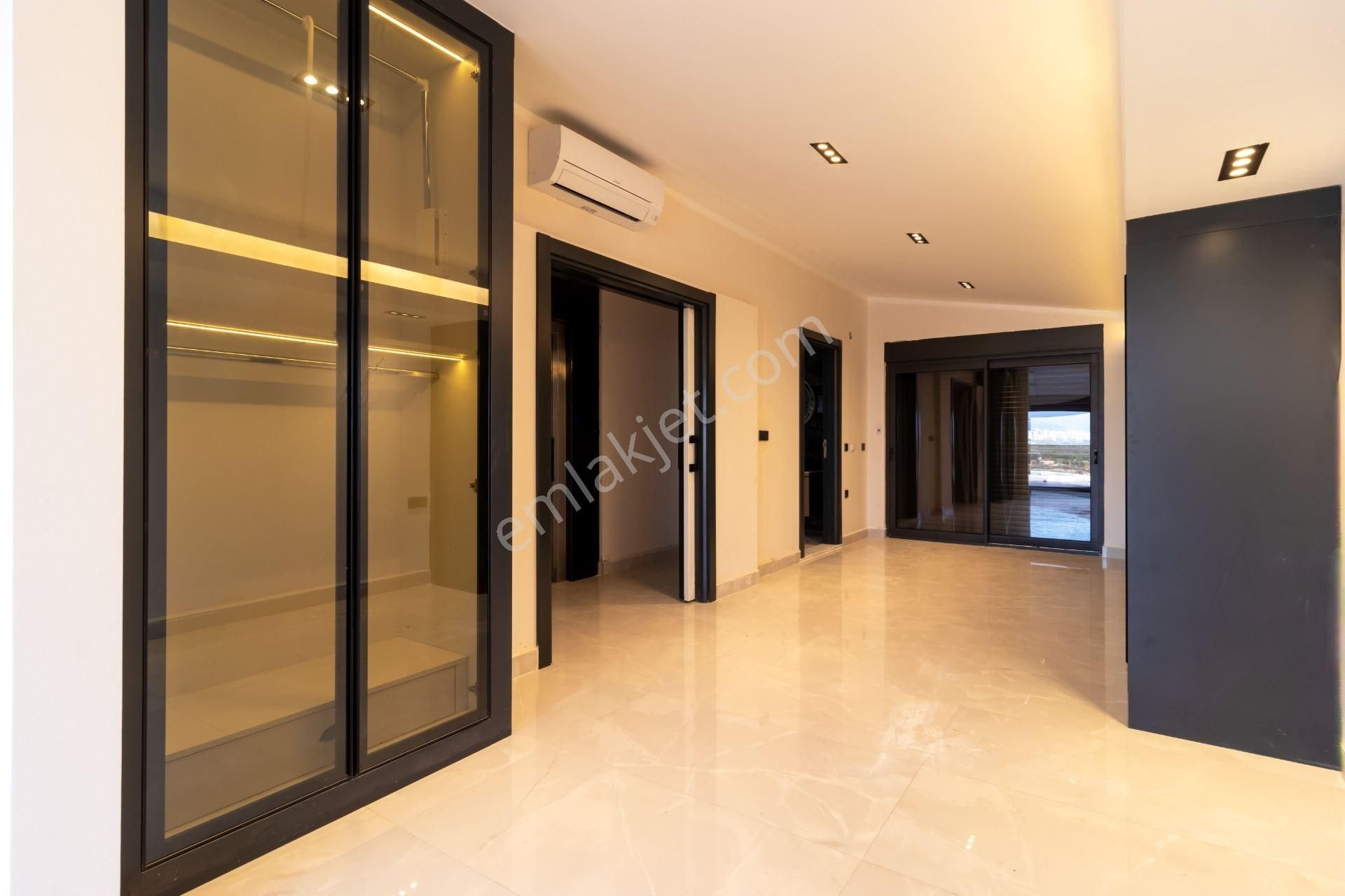 Alanya Kargıcak’ta Akıllı Ev Sistemli Ultra Lüks 5+1 Satılık Villa - Görsel 12