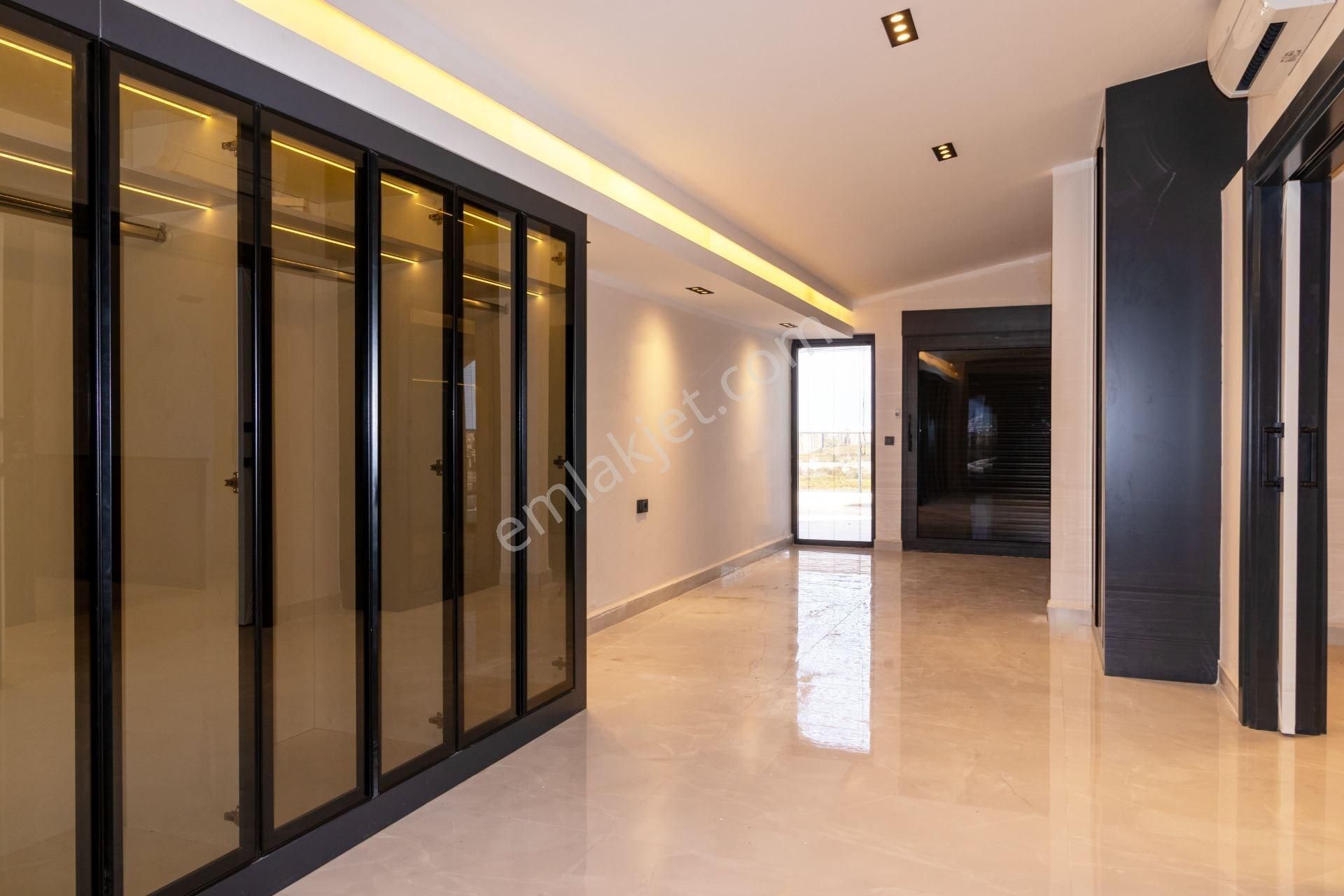 Alanya Kargıcak’ta Akıllı Ev Sistemli Ultra Lüks 5+1 Satılık Villa - Görsel 11