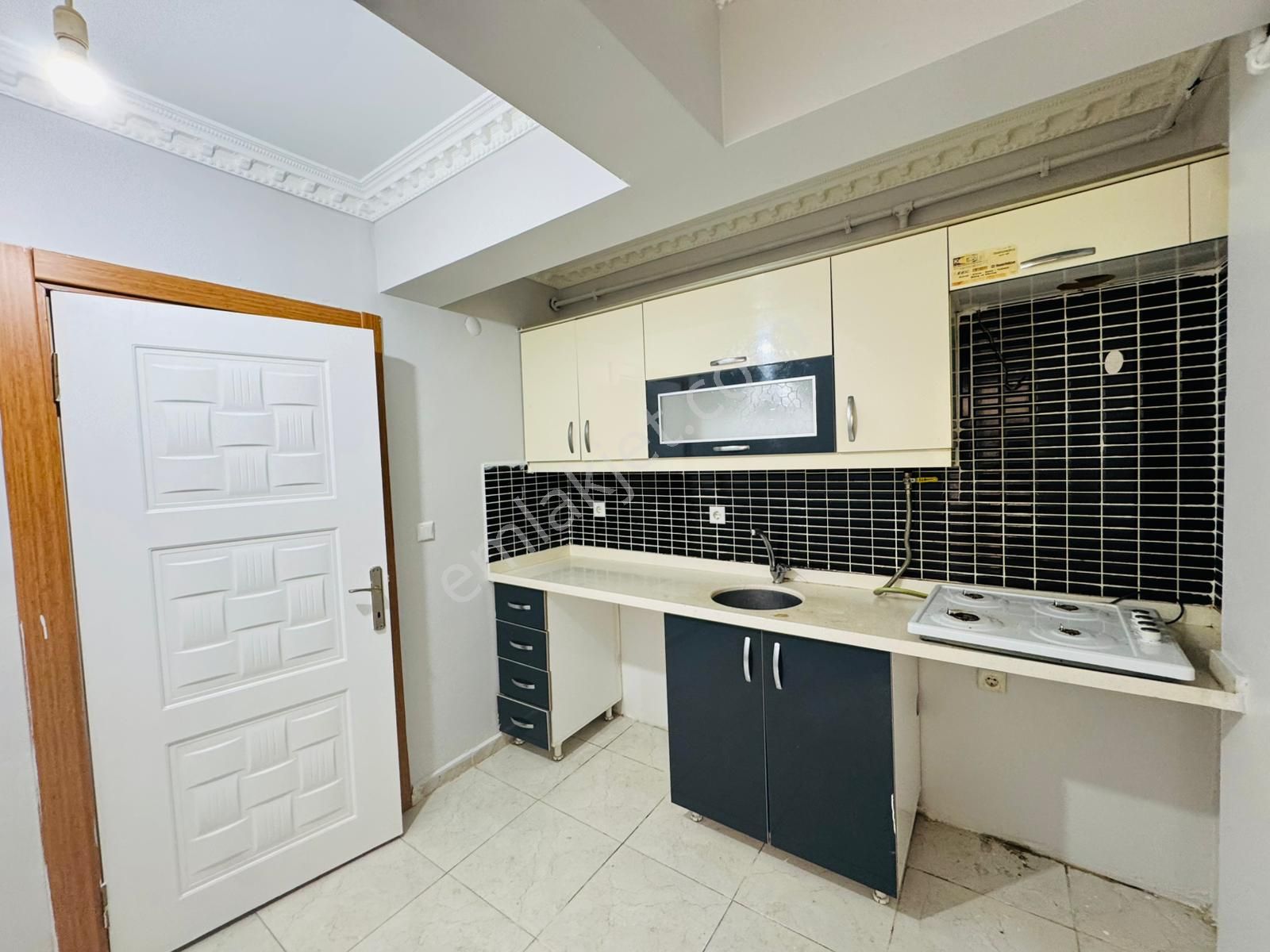 Merpa İnşaat'tan_hastaneye Yakın_/acil Satılık/iskanlı Kombili/2+1 - Görsel 2