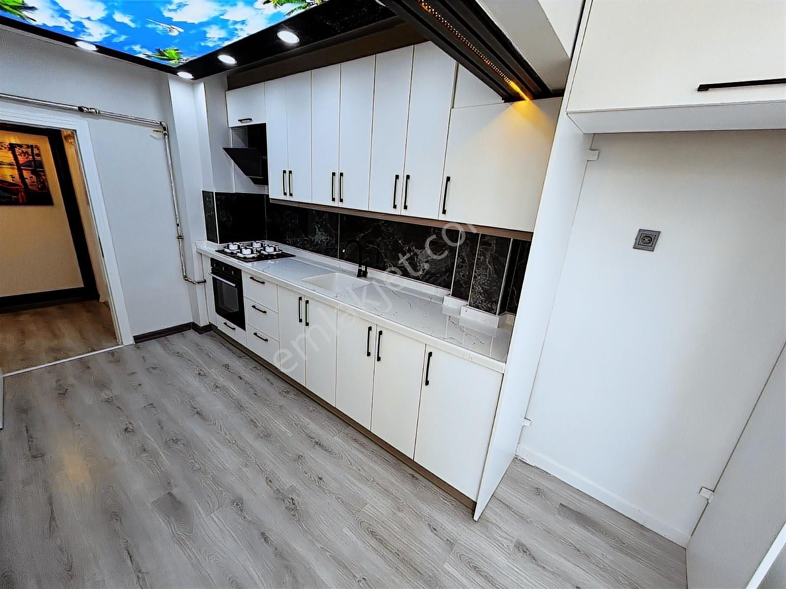 Sincan Tandoğan Mah'de Ara Katta Yeni Binada Ful Ultra Lüx Daira