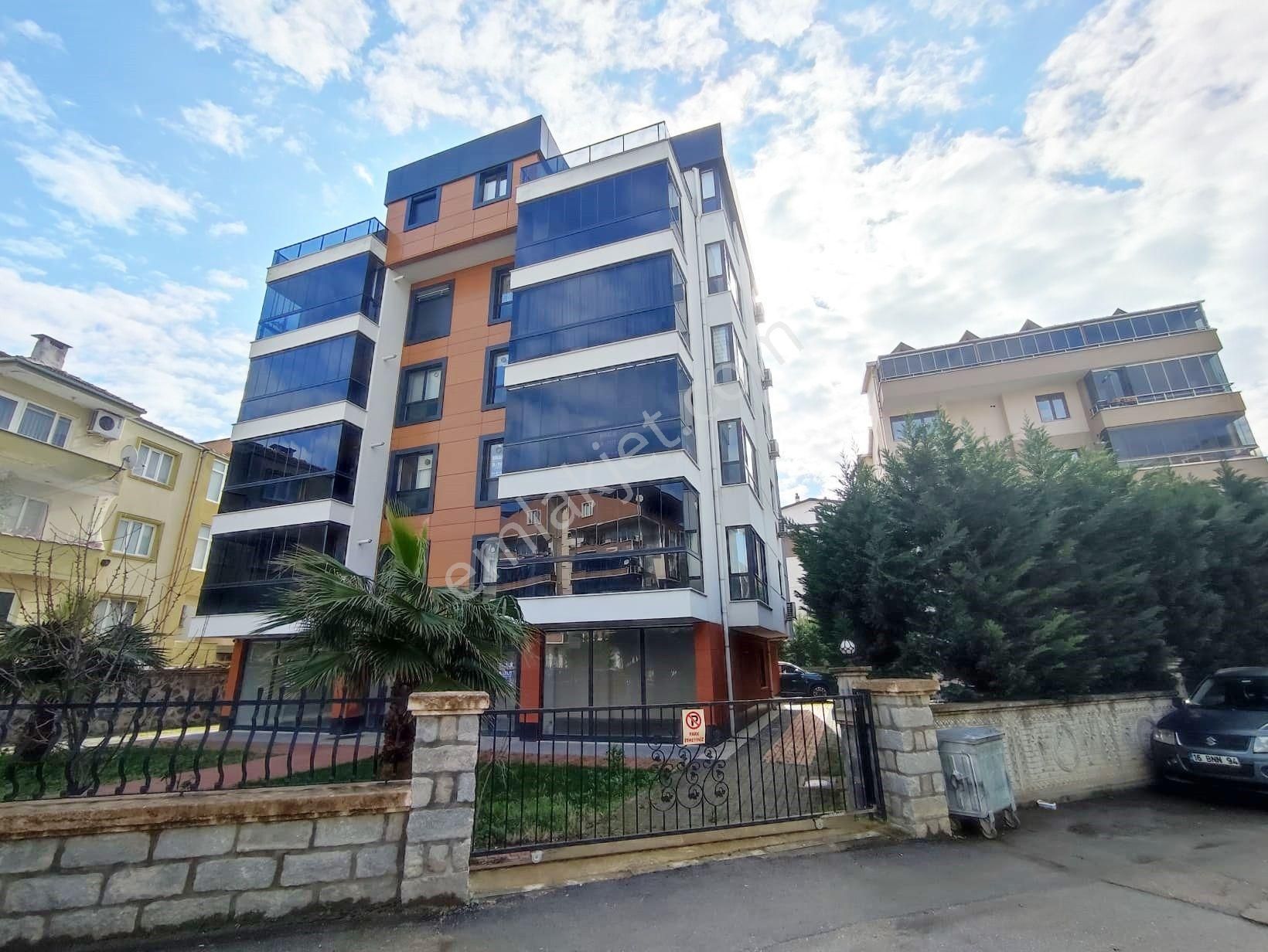 Bursa Nilüfer Demirci Site İçinde Sıfır Kiralık 3+1 Daire