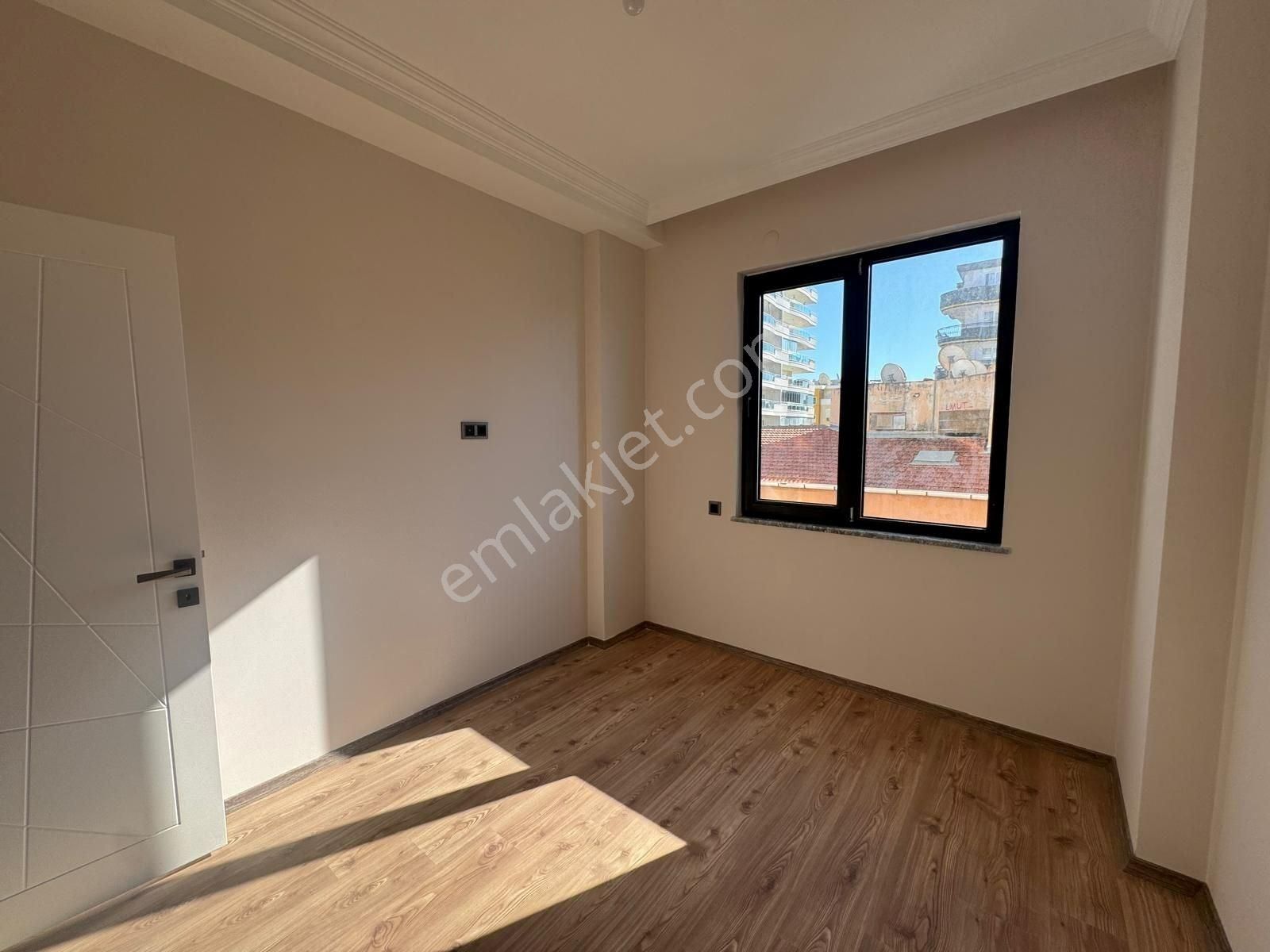 Alanya / Mahmutlar’da Denize 100 M | Deniz Manzaralı 2+1 Satılık Daire - Görsel 5