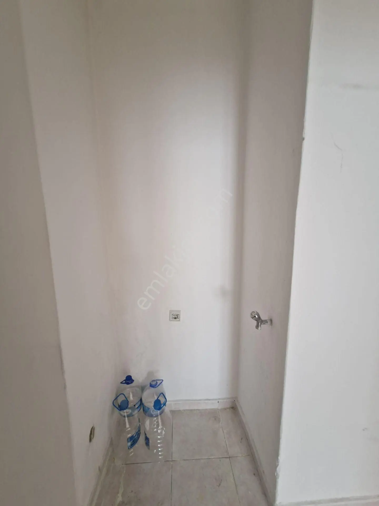 Bahçelievler Mah. Devlet Hastanesi Yakını Cadde Cepheli Satılık Daire - Görsel 3
