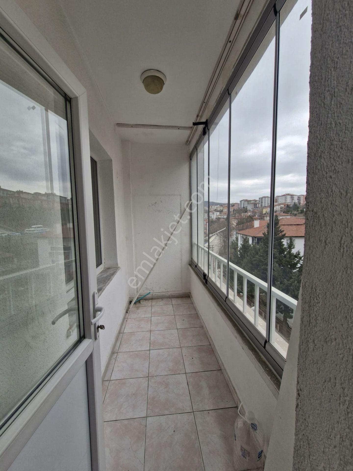 Bahçelievler Mah. Devlet Hastanesi Yakını Cadde Cepheli Satılık Daire - Görsel 6