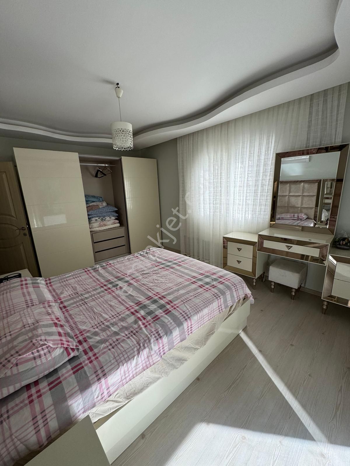 Taşucu 3+1 Eşyalı Kiracılı Satılık Daire - Görsel 9