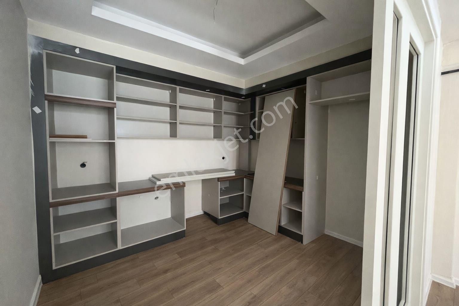 Yen Yol'da Ahmêdi Xane Camiisi Yanı 3+1 Sıfır (yapım Aşamasında) Satılık Daire