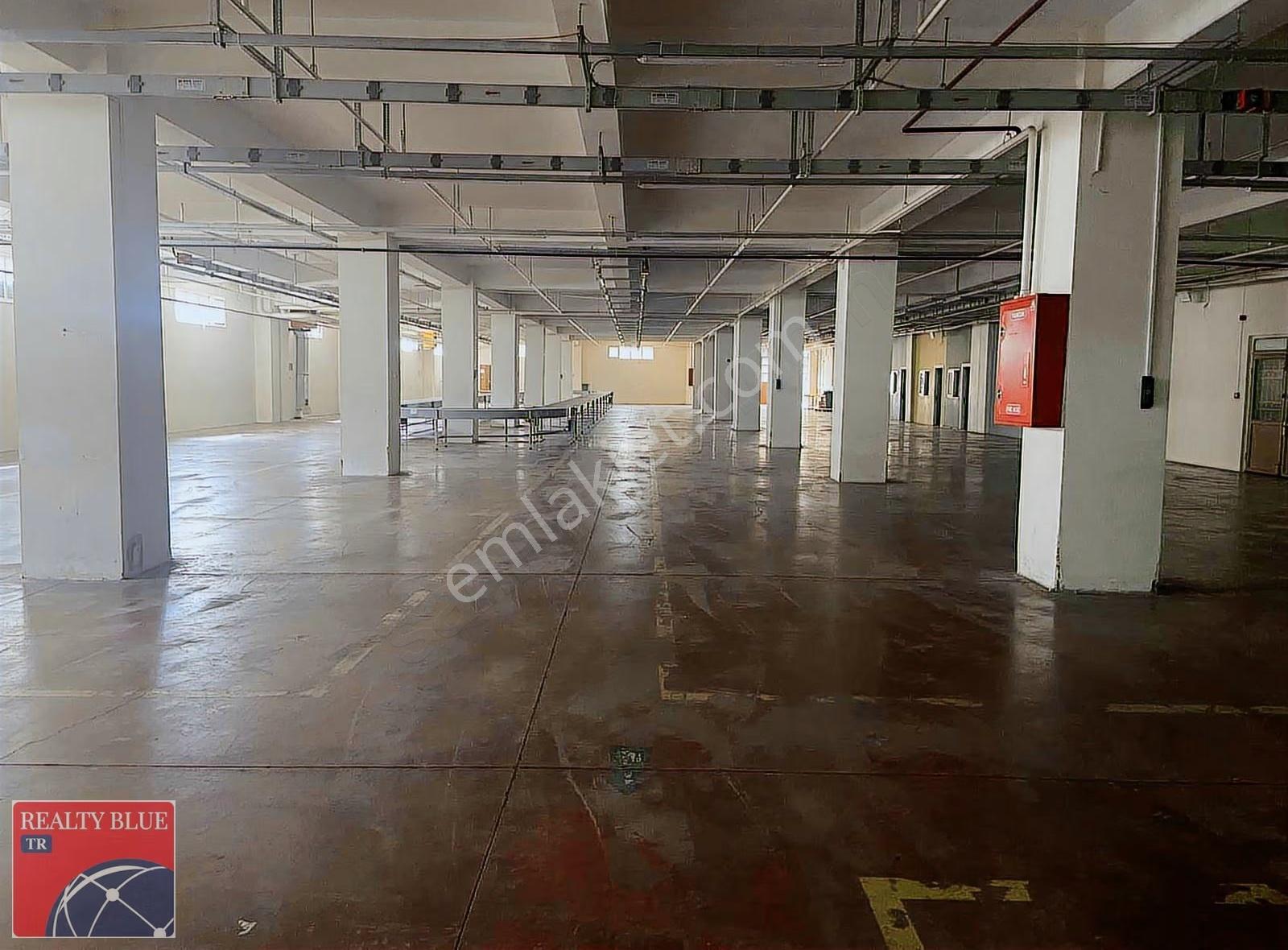 Sultanbeylide Kiralık 3500 M2 Depo&fabrika
