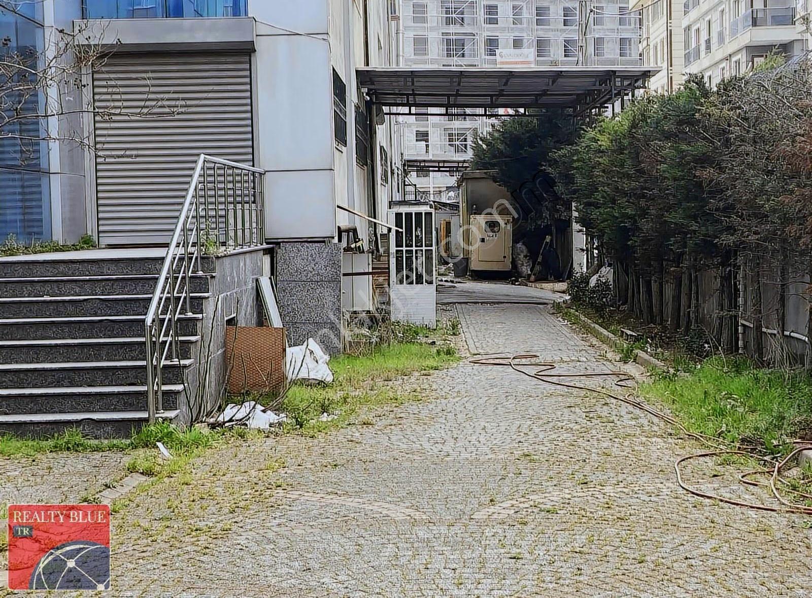 Sultanbeylide Kiralık 3500 M2 Depo&fabrika - Görsel 2