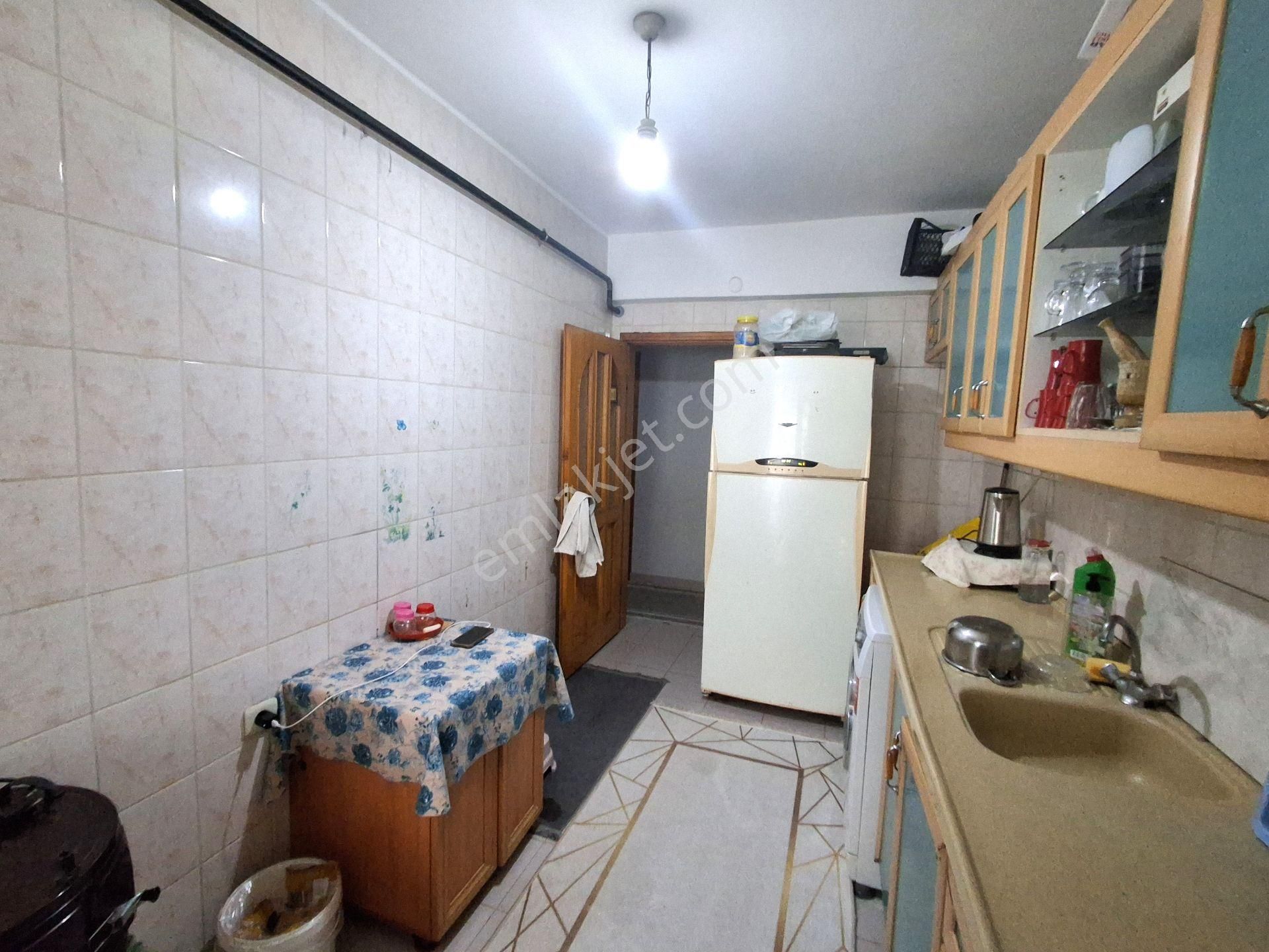 Karasu Merkezde 3+1 Geniş Satılık Daire - Görsel 17