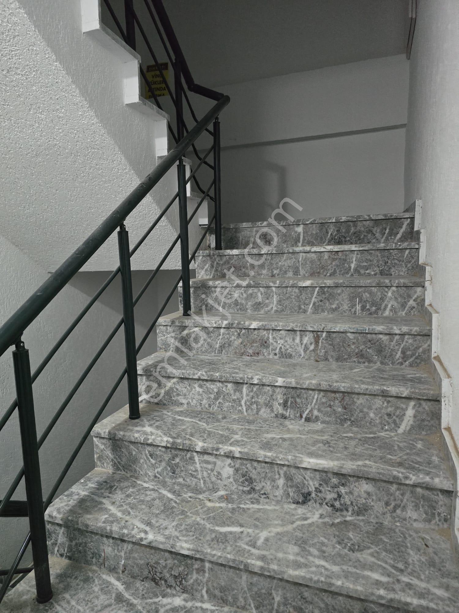 Re/max Land Den Şehsınan Da 2+1 Satılık Daıre - Görsel 12