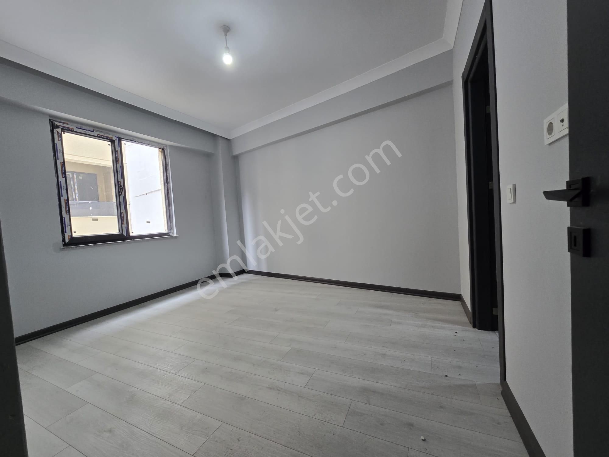 Re/max Land Den Şehsınan Da 2+1 Satılık Daıre - Görsel 7