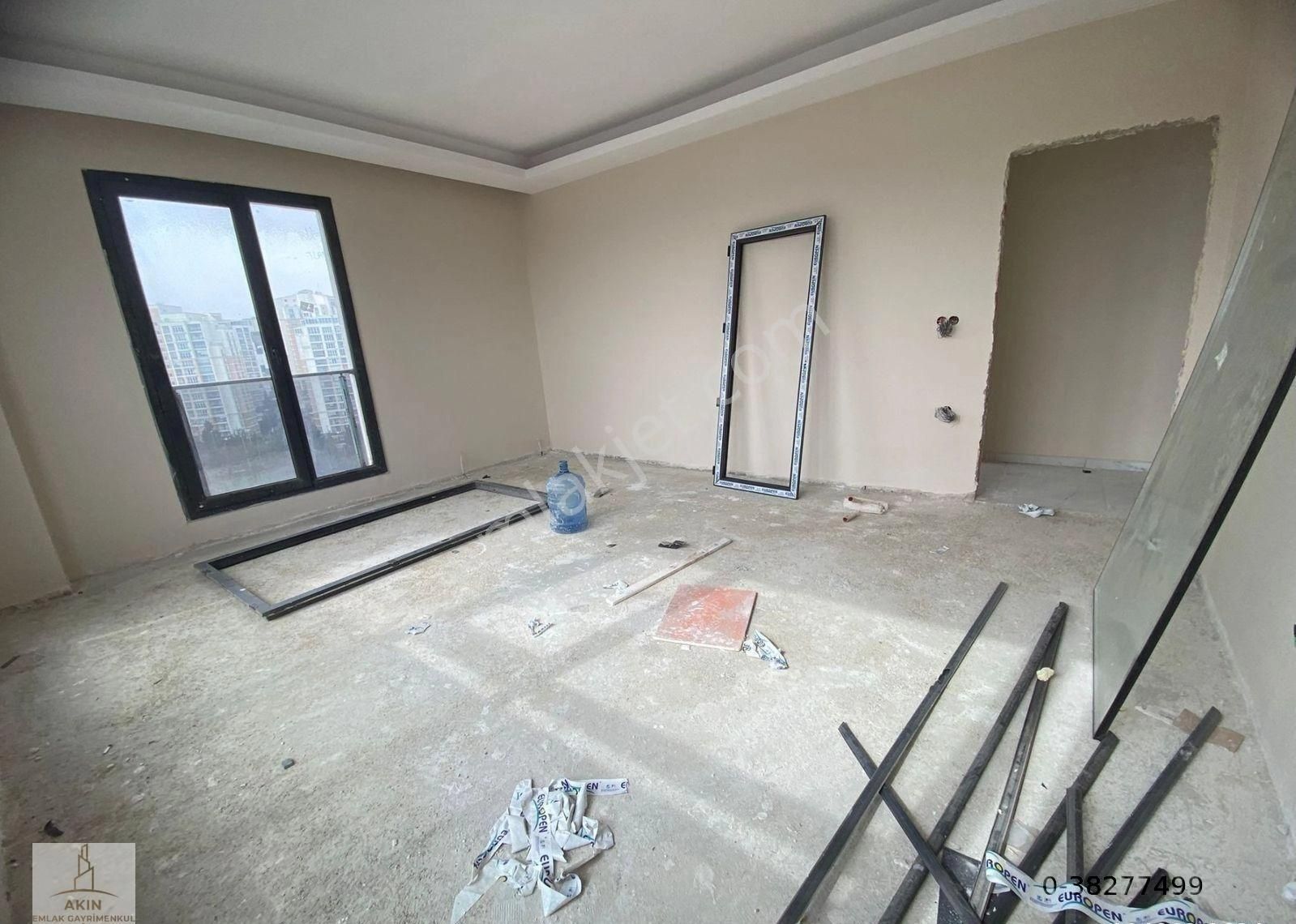 Küçükçekmece Halkalı'da Site İçi Ön Cephe Satılık 2+1 Daire - Görsel 35