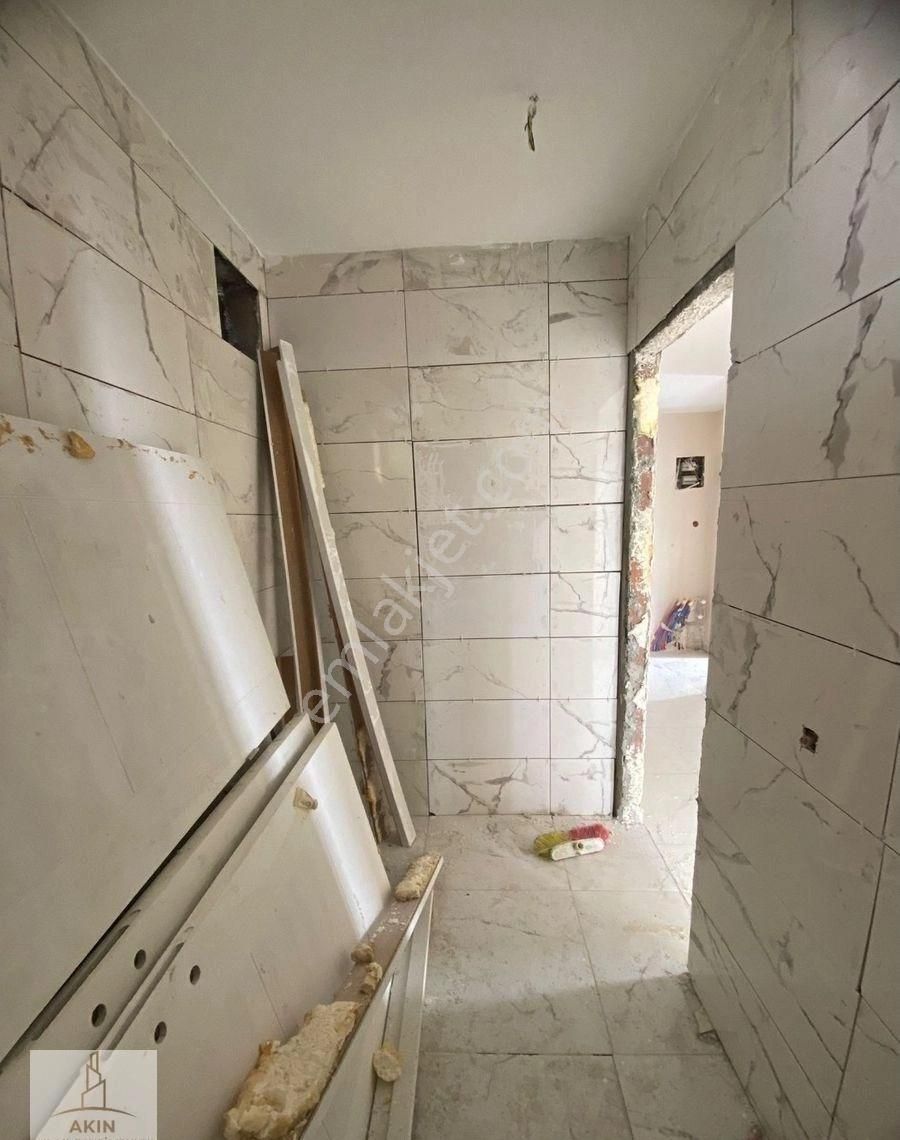 Küçükçekmece Halkalı'da Site İçi Ön Cephe Satılık 2+1 Daire - Görsel 26