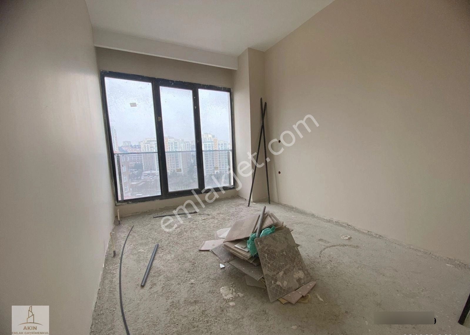 Küçükçekmece Halkalı'da Site İçi Ön Cephe Satılık 2+1 Daire - Görsel 15