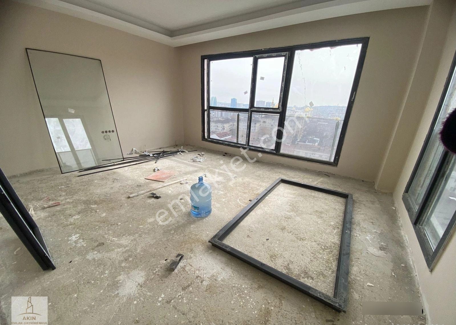 Küçükçekmece Halkalı'da Site İçi Ön Cephe Satılık 2+1 Daire - Görsel 5