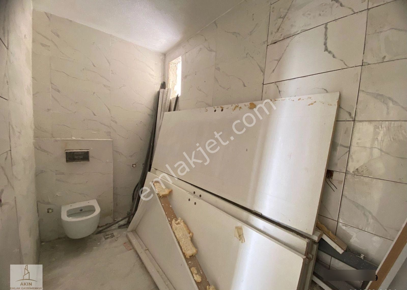 Küçükçekmece Halkalı'da Site İçi Ön Cephe Satılık 2+1 Daire - Görsel 31