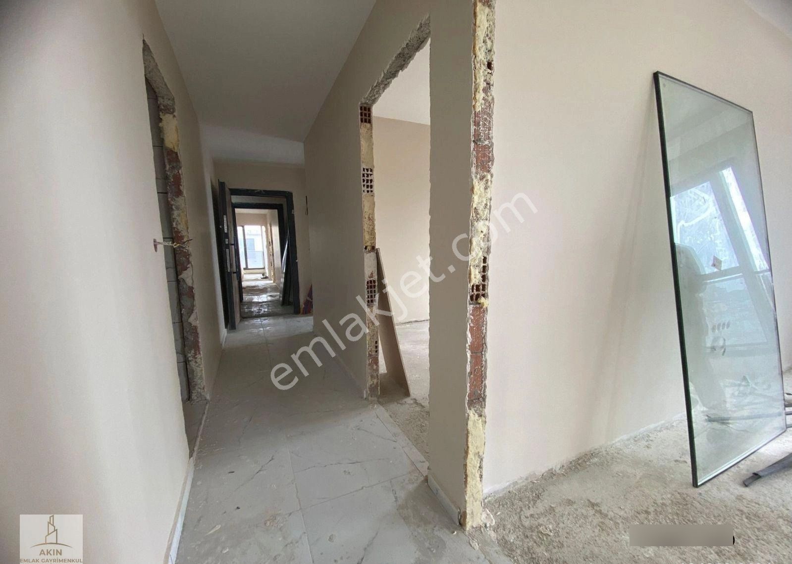 Küçükçekmece Halkalı'da Site İçi Ön Cephe Satılık 2+1 Daire - Görsel 6