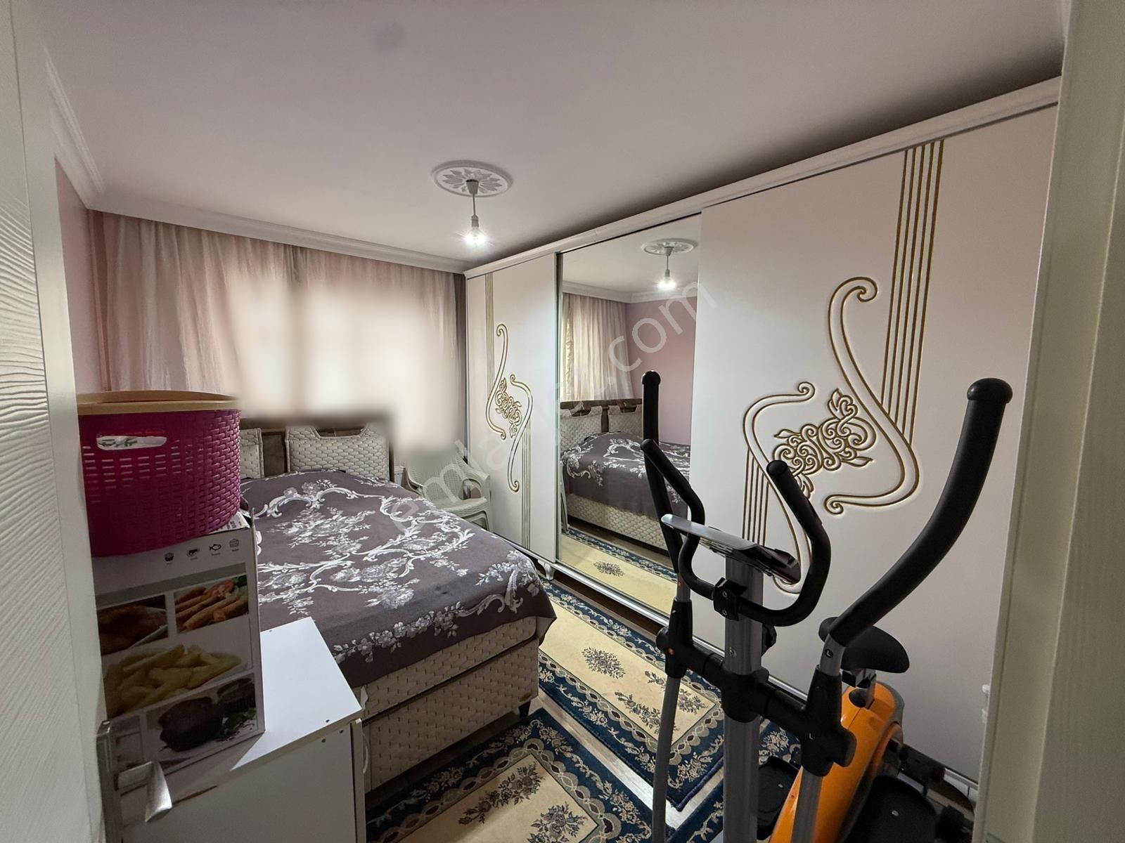 Merkezi Lokasyonda Asansörlü-yapılı-ön Cephe 3+1 Daire! - Görsel 2