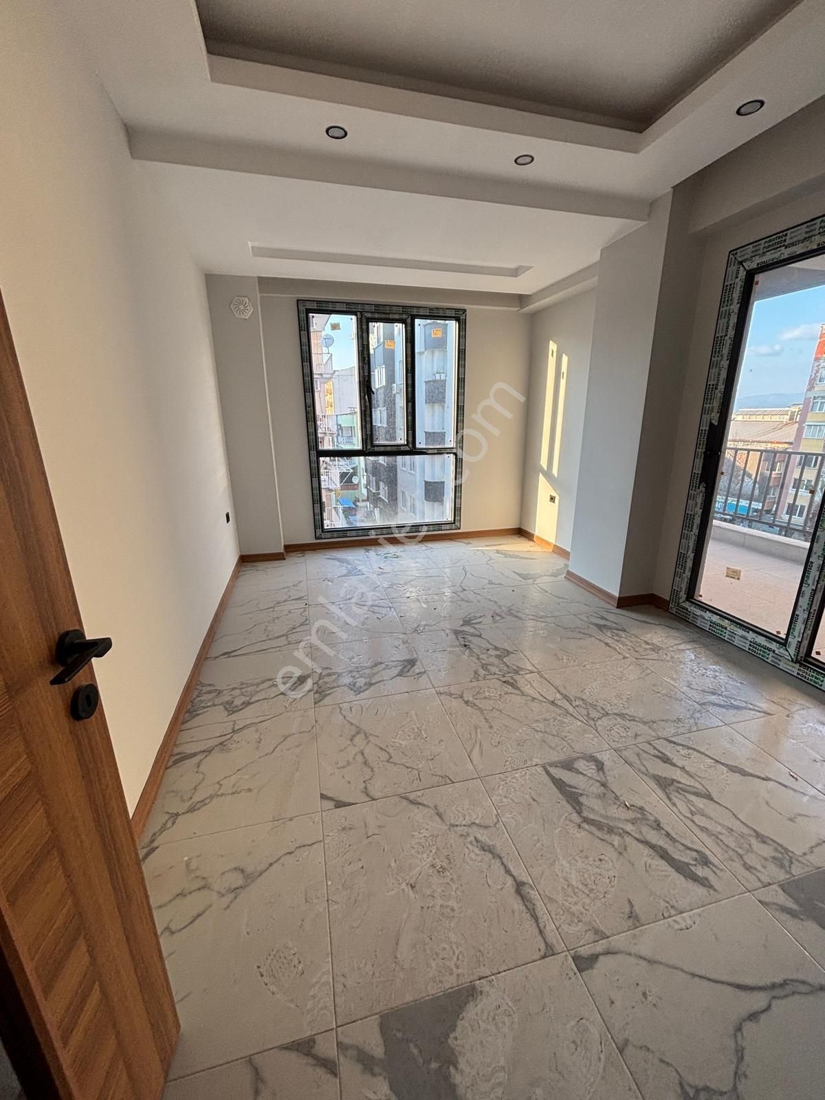 Kaan Emlaktan Şehirmerkezinde Arakat Lüx Sıfır Satılık Daire - Görsel 8