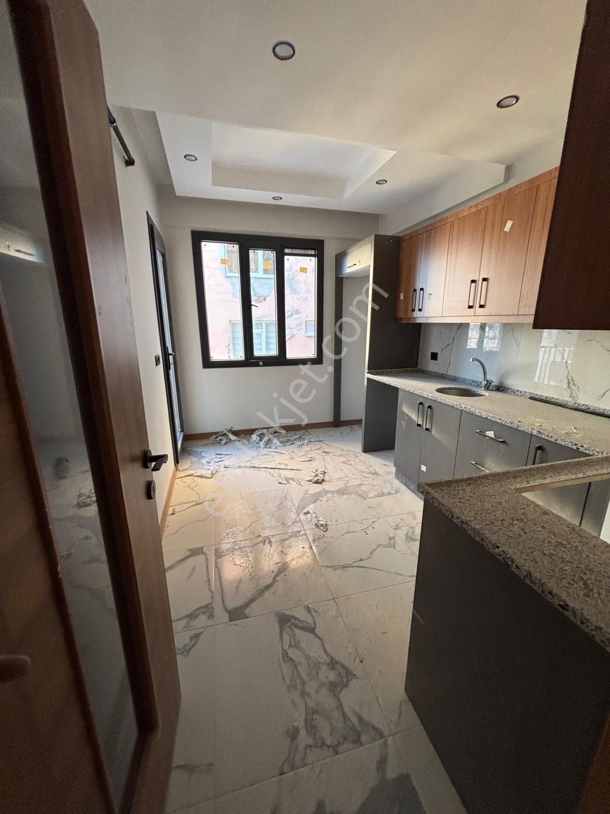 Kaan Emlaktan Şehirmerkezinde Arakat Lüx Sıfır Satılık Daire - Görsel 7