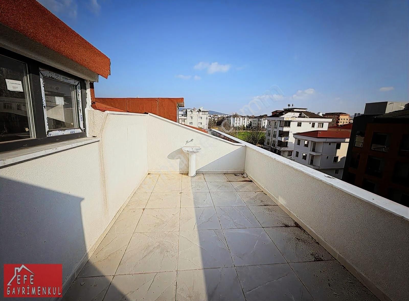 Samandıra Merkeze Yakın Krediye Uygun Asansörlü 4+1 Sıfırdubleks - Görsel 8