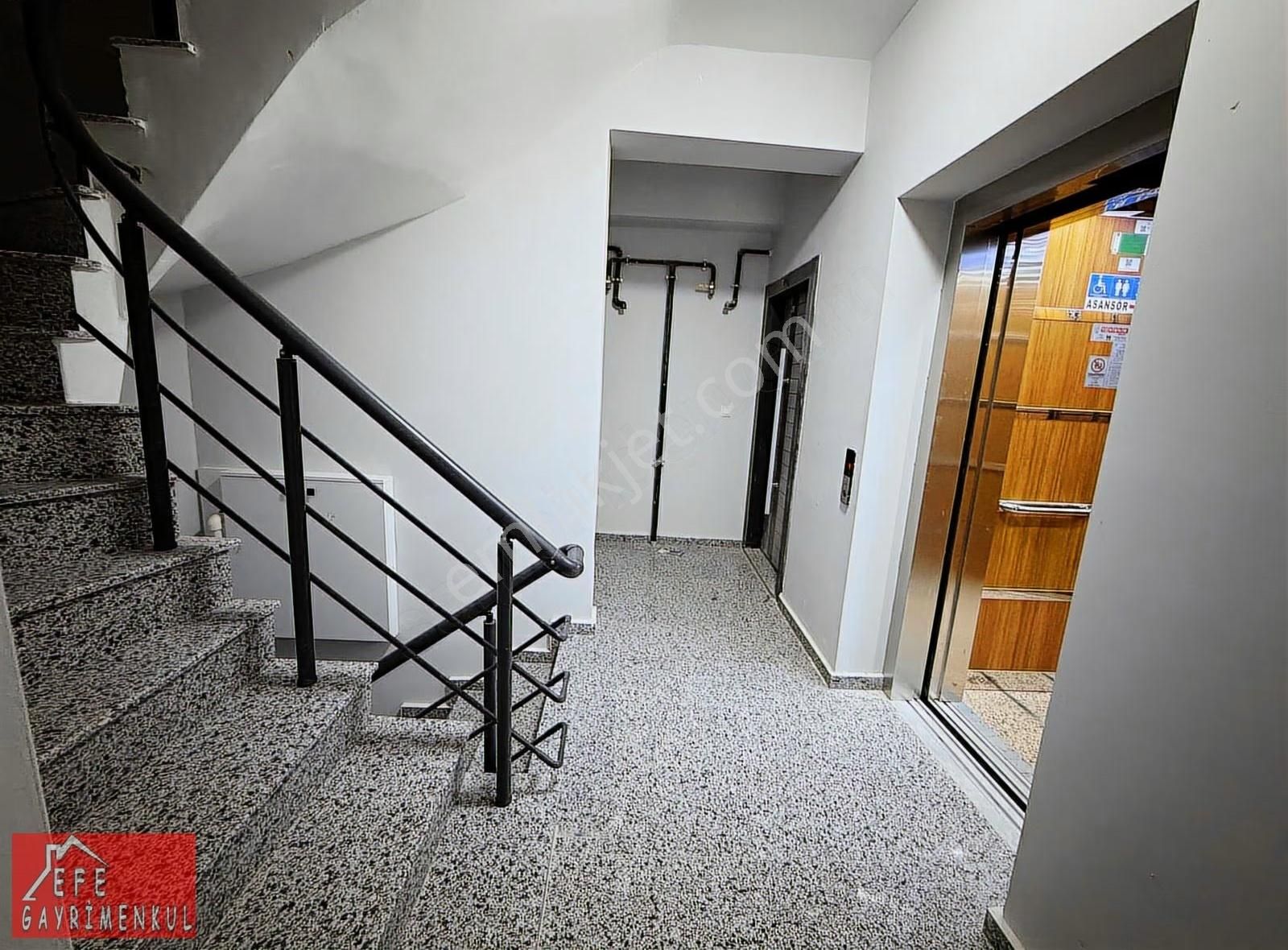 Samandıra Merkeze Yakın Krediye Uygun Asansörlü 4+1 Sıfırdubleks - Görsel 3
