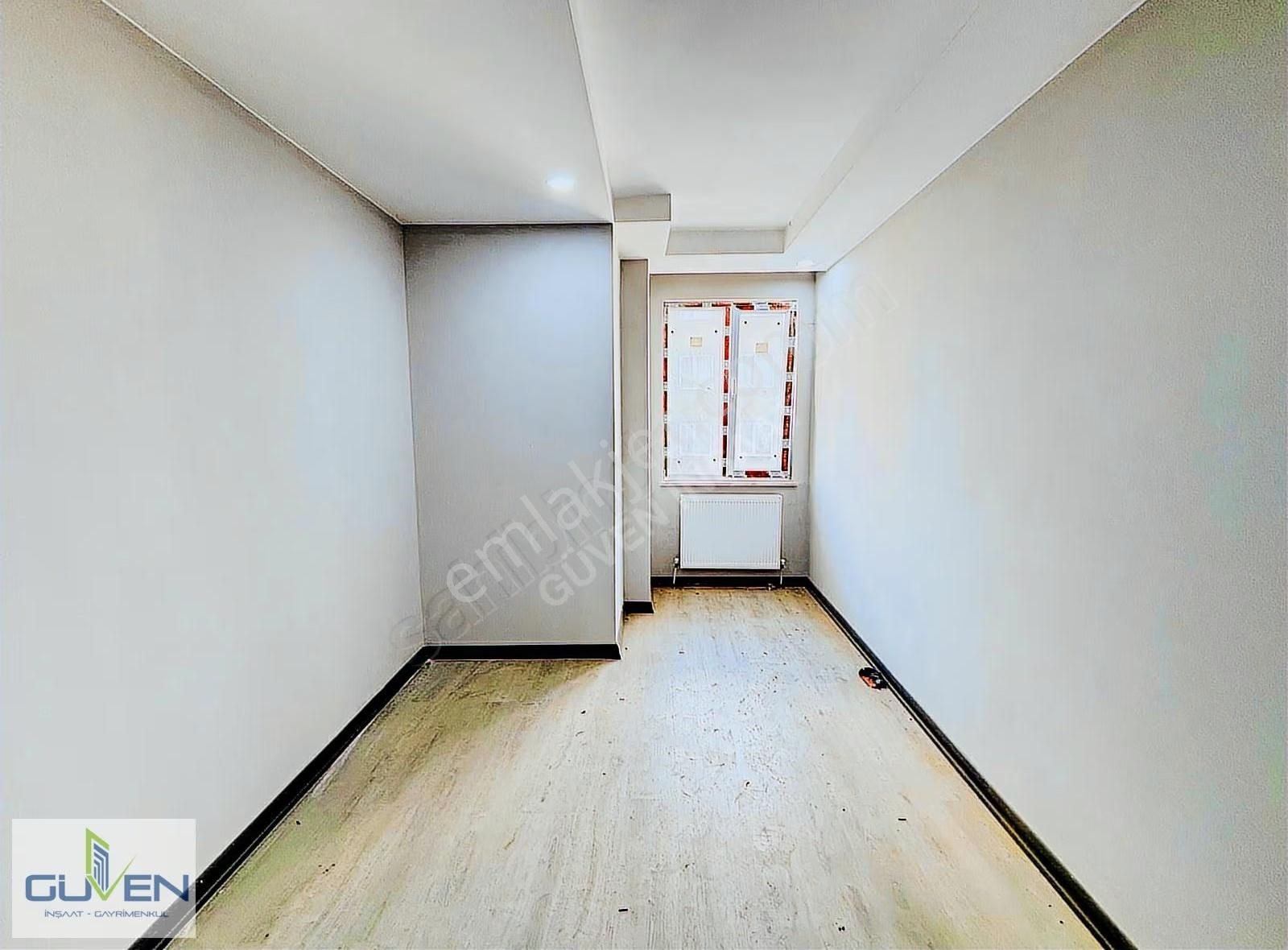 Güven'den Hızlı Tren Yanı Ebevyn Banyolu Arakat Ön Cephe 3+1 Ev! - Görsel 6