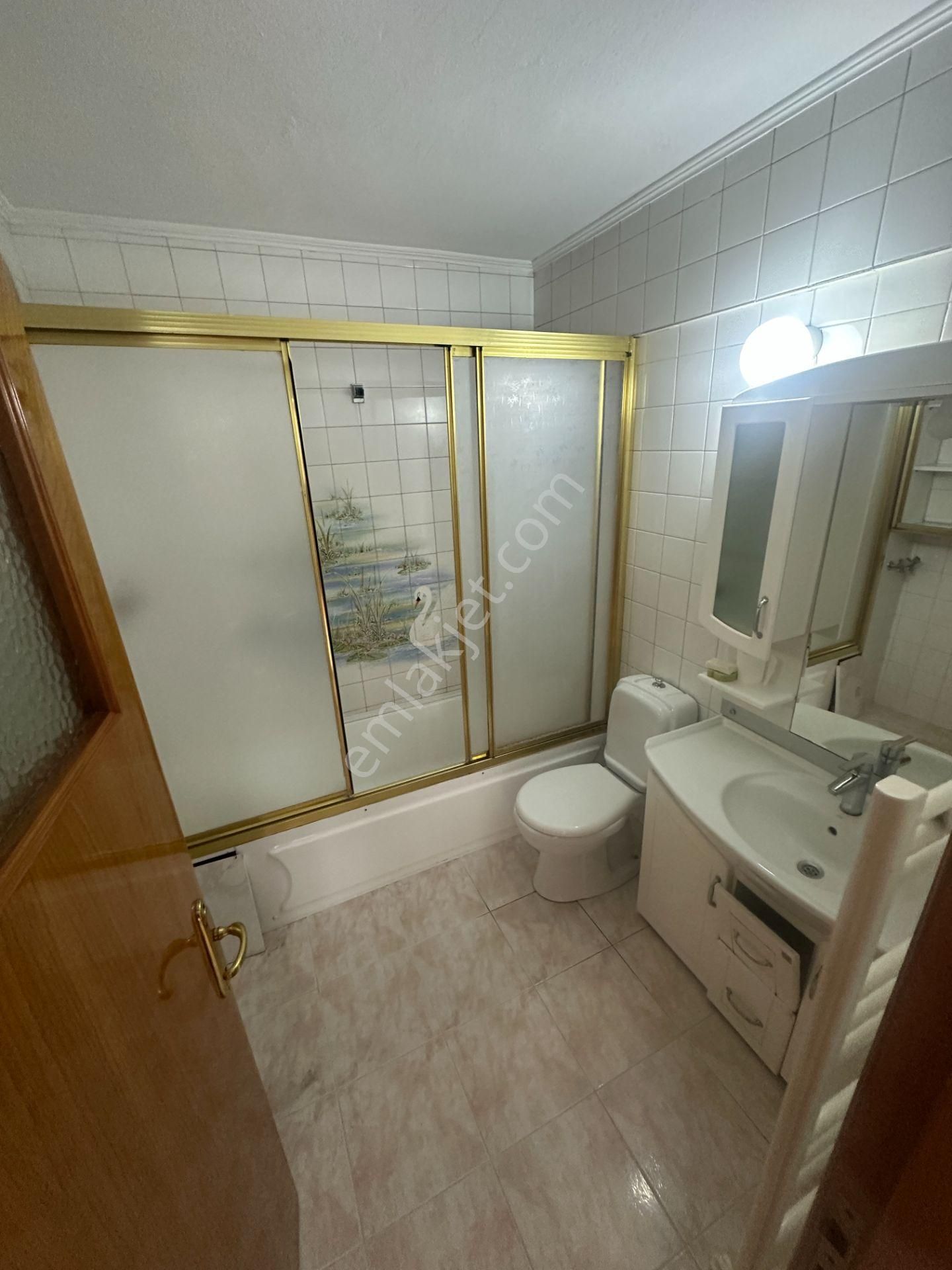 Çalışkan__dan Karabağlar Aydın Mah. Doğalgazlı 3+1 Kiralık Daire - Görsel 10