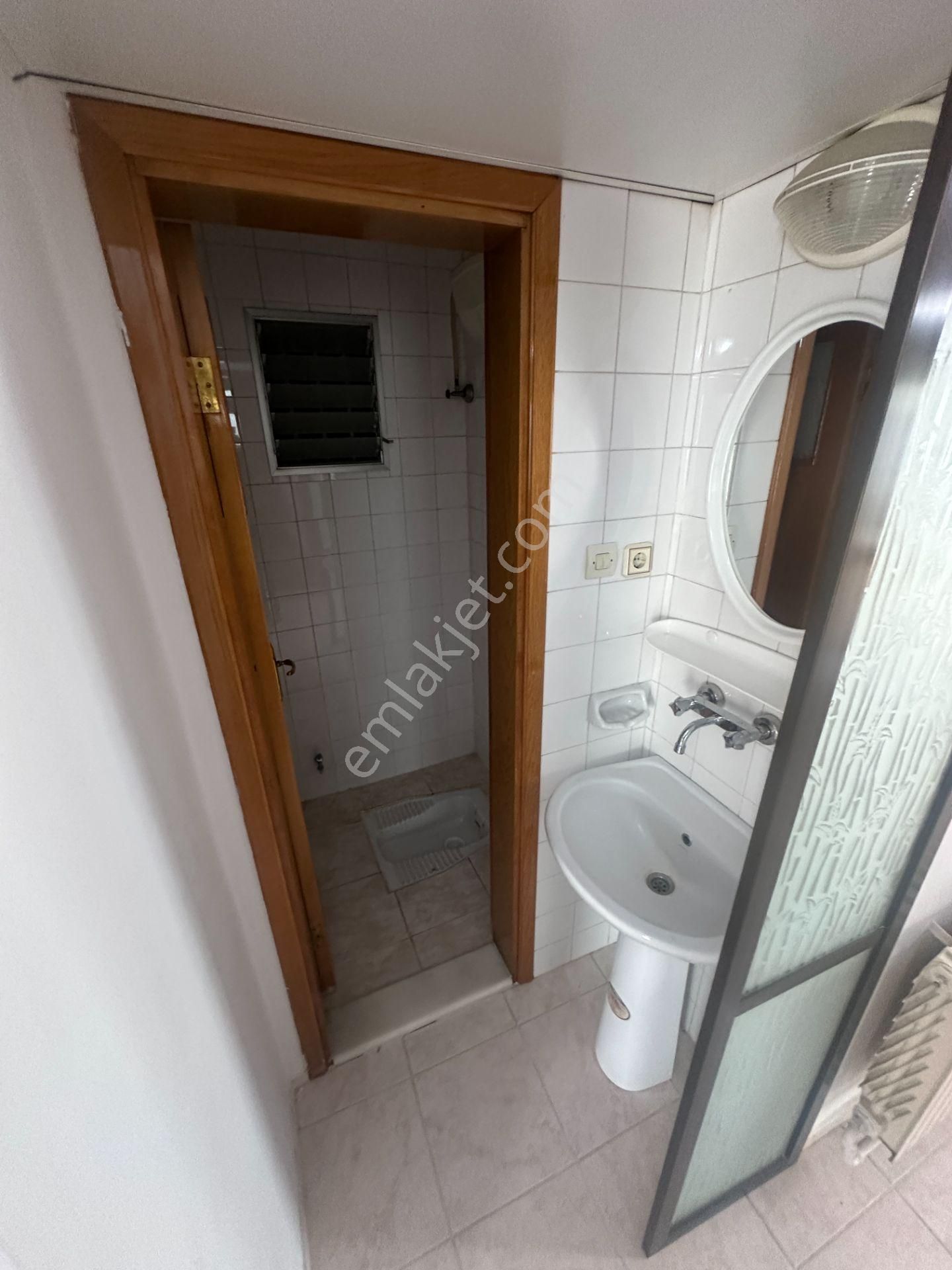 Çalışkan__dan Karabağlar Aydın Mah. Doğalgazlı 3+1 Kiralık Daire - Görsel 15