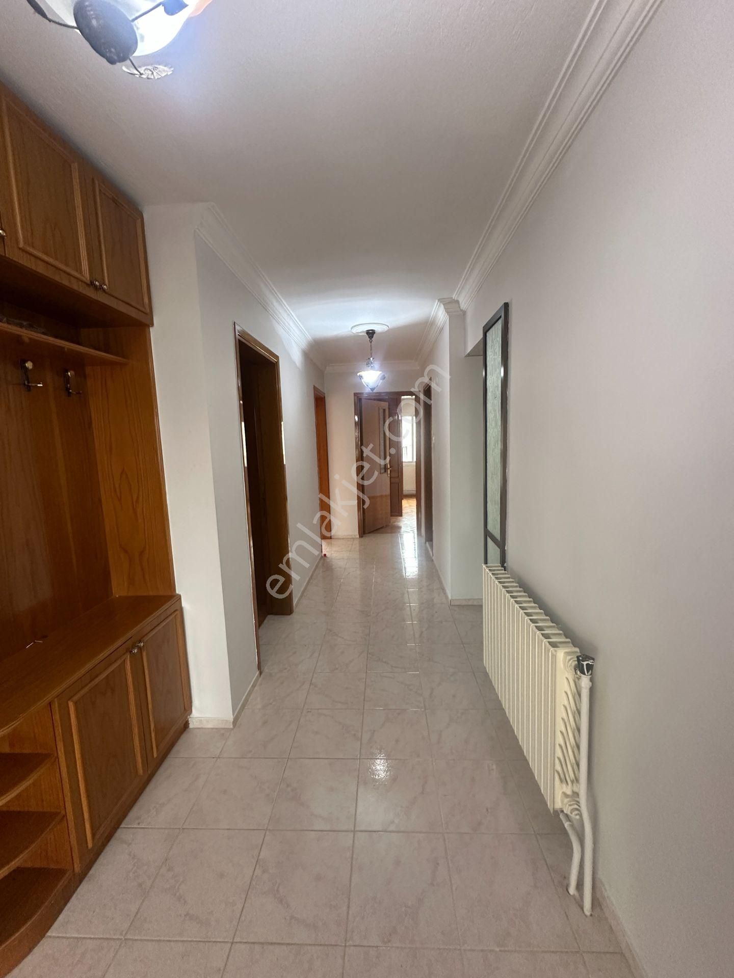 Çalışkan__dan Karabağlar Aydın Mah. Doğalgazlı 3+1 Kiralık Daire - Görsel 14