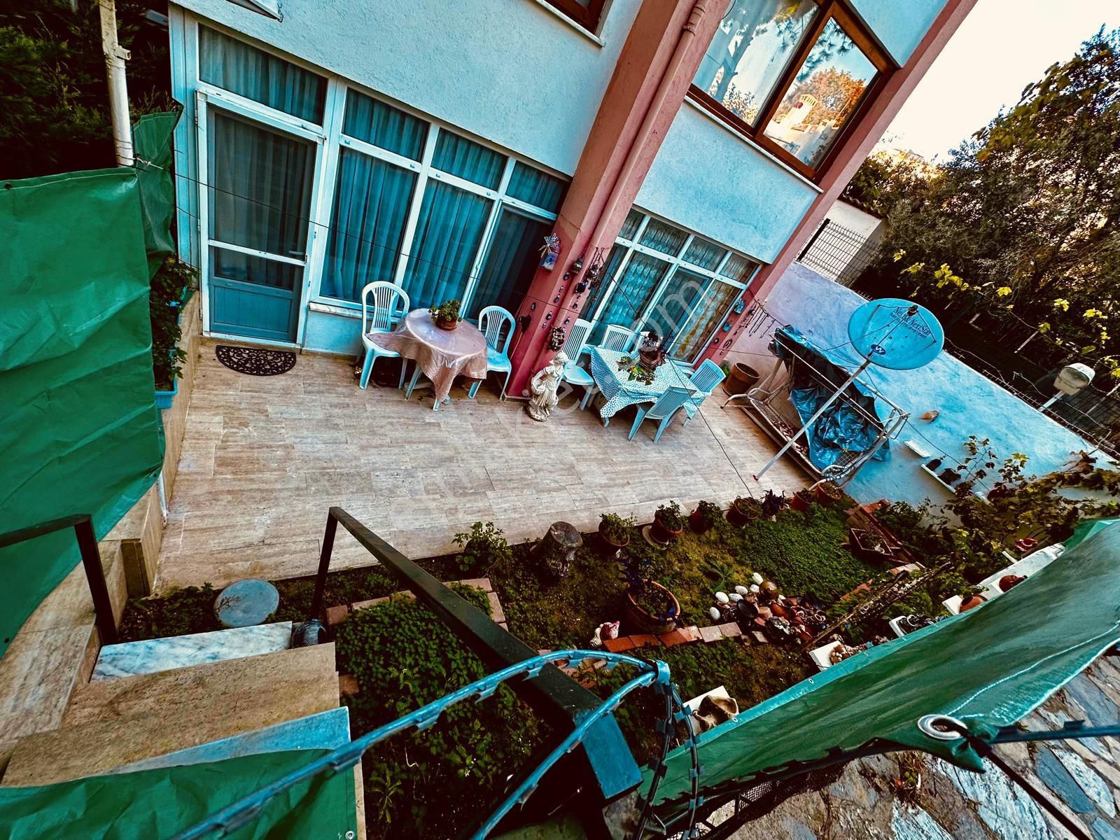 Silivri'de Park Köyde Bahçe Kat 2+1 Ful Eşyalı Satılık Dairemiz Alıcısına Hayırlı Olsun