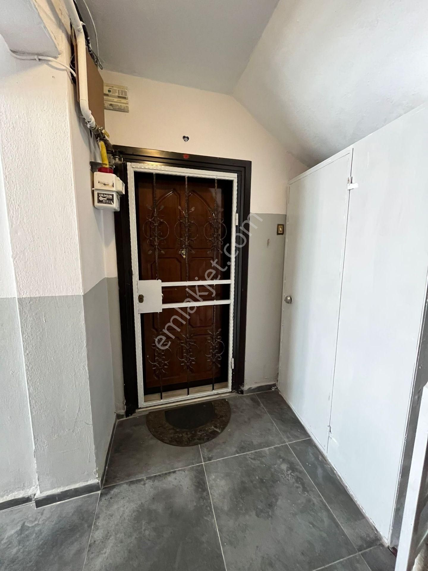 Asil'den Üçyol Cadde Ve Metro Yakını Full Yapılı Bahçeli Daire - Görsel 25