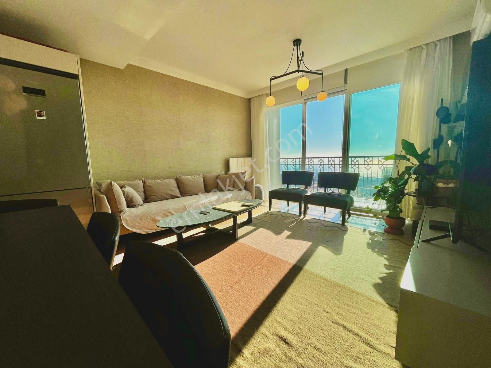 Piyasa Gayrimenkul'den Deniz İstanbul De Satılık 1+1 Daire