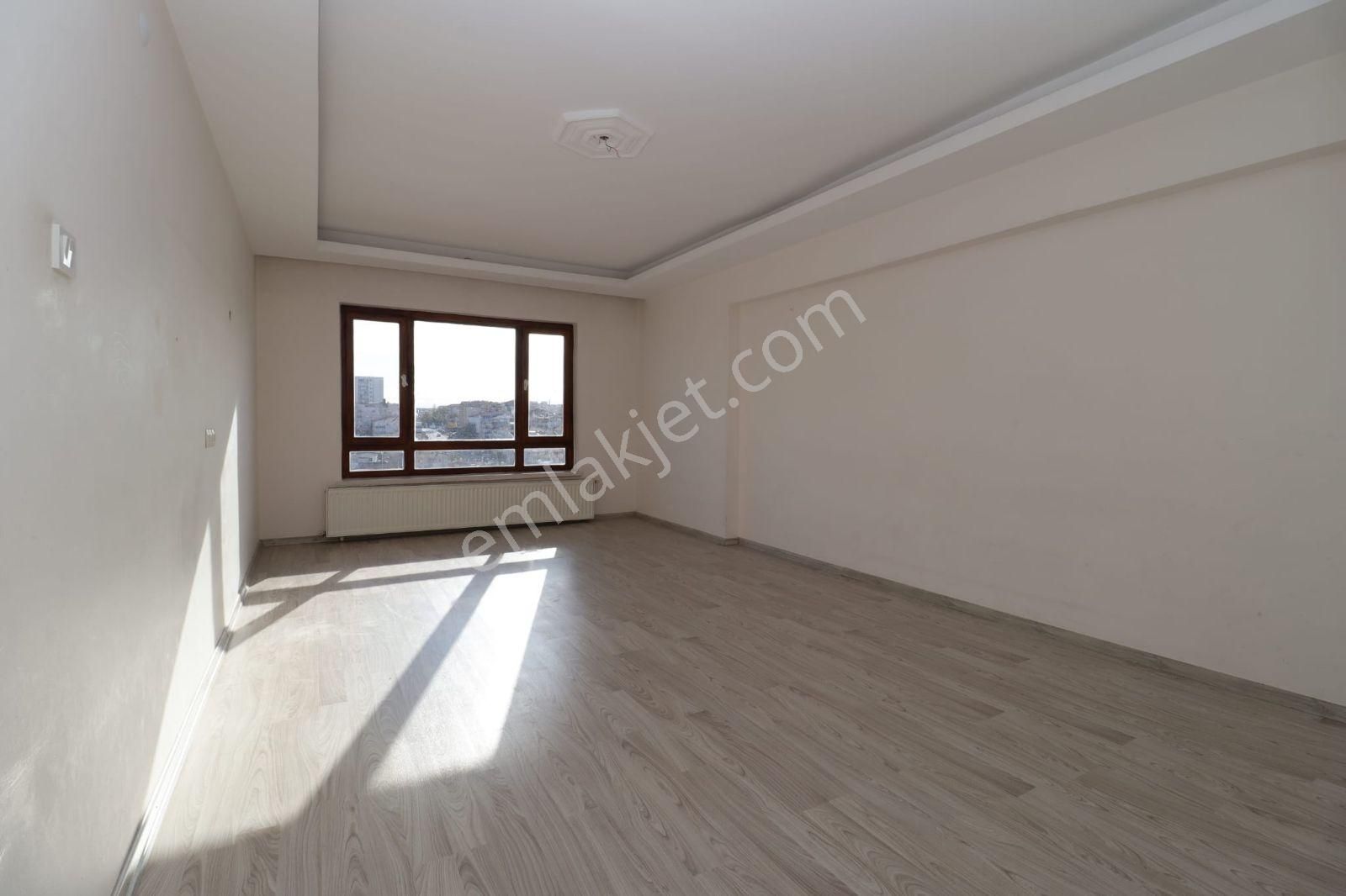 Etimesgut Atakent Mah. 3+1 Satılık Daire