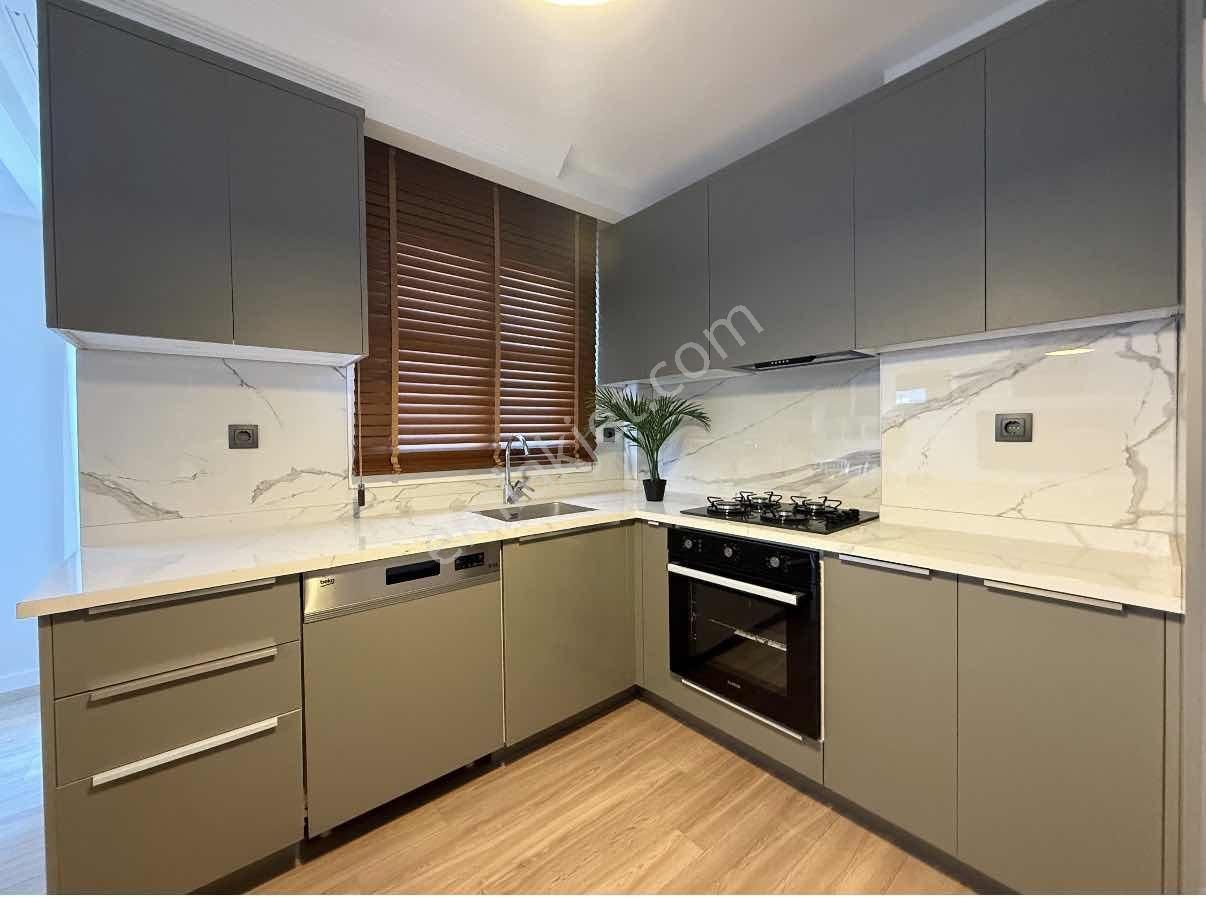 Kıyıboyu Blv Üzeri/akdeniz Okulları Yanı/site/2+1/ç.banyo/lüks ! - Görsel 2