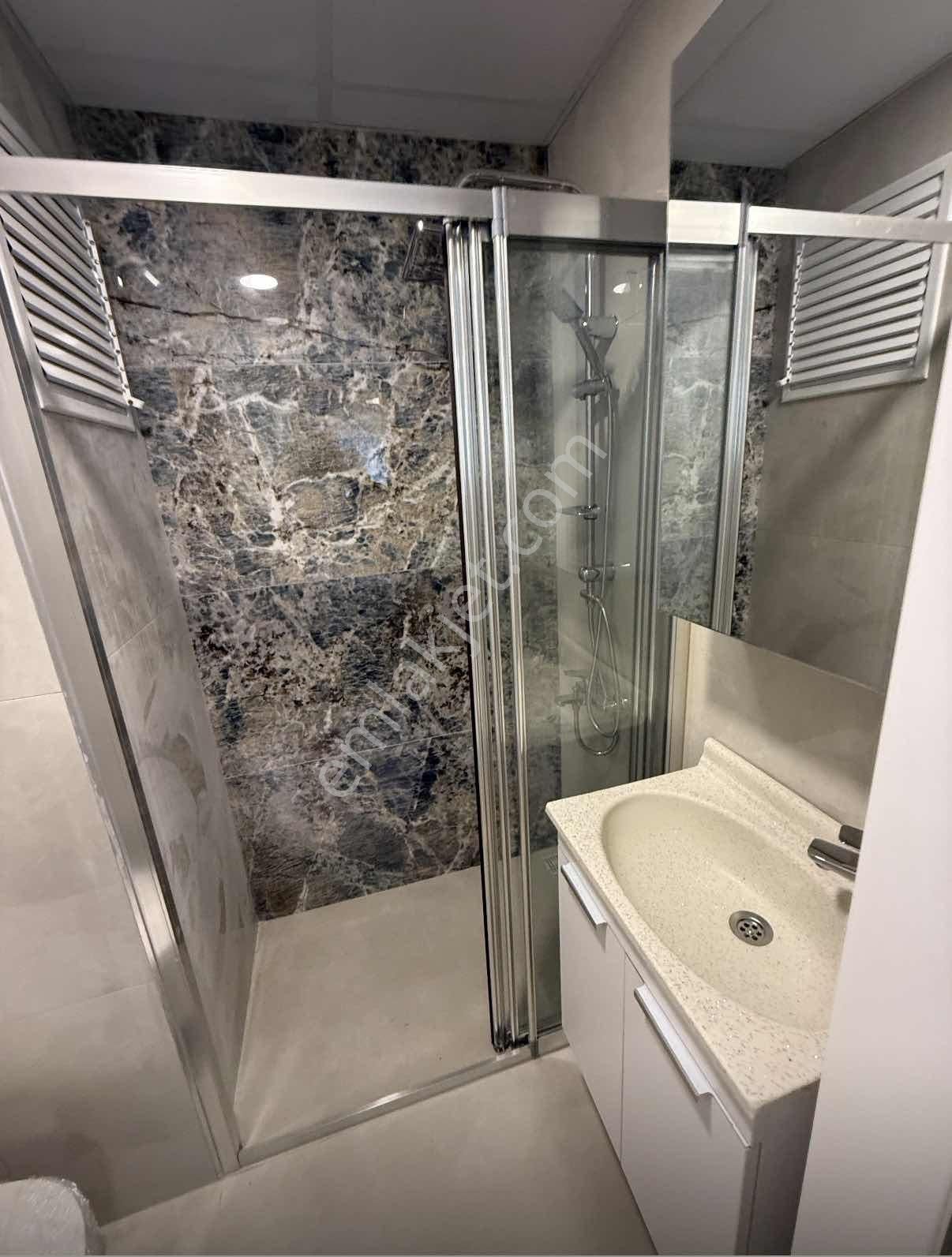 Kıyıboyu Blv Üzeri/akdeniz Okulları Yanı/site/2+1/ç.banyo/lüks ! - Görsel 12