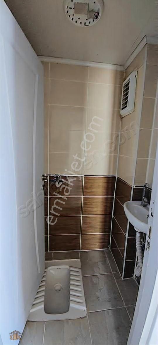 Tarih Bulvarında Cadde Üzerinde Kiralık 2+1 - Görsel 7