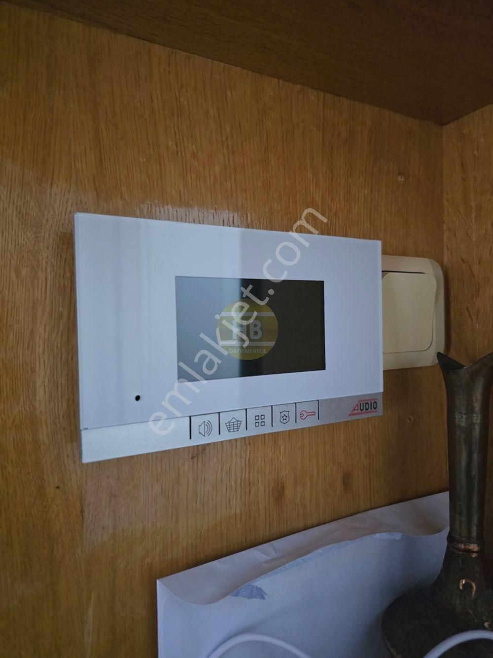 Hb'den 2+1 Satılık Daire, Cadde Üzeri Mükemmel Lokasyonda Ferah Ve Kullanışlı 150 M² - Görsel 32