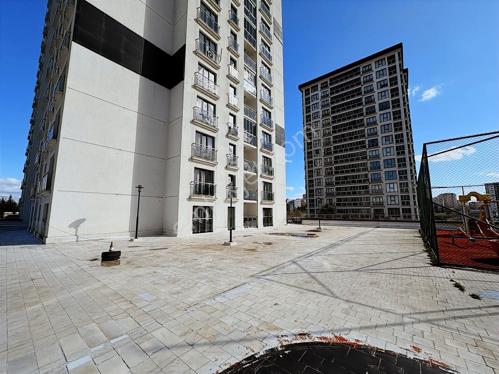 Optimum Karşısı Harika Lokasyon Bağımsız Mutfaklı 2+1 Daire - Görsel 35