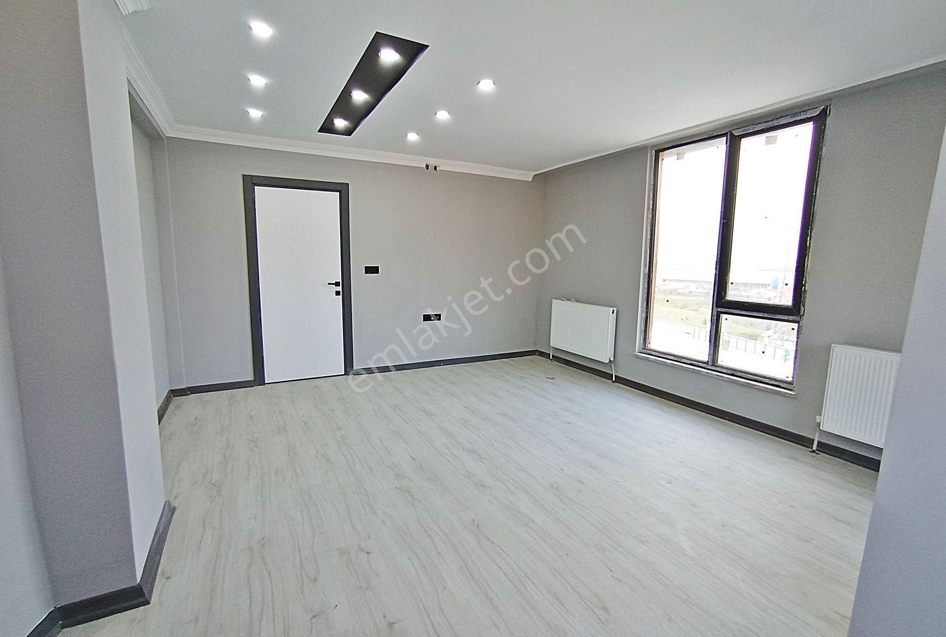 Metin Yapı'dan Cadde Üzeri Lüks 3+1 Satılık Daire!! - Görsel 3