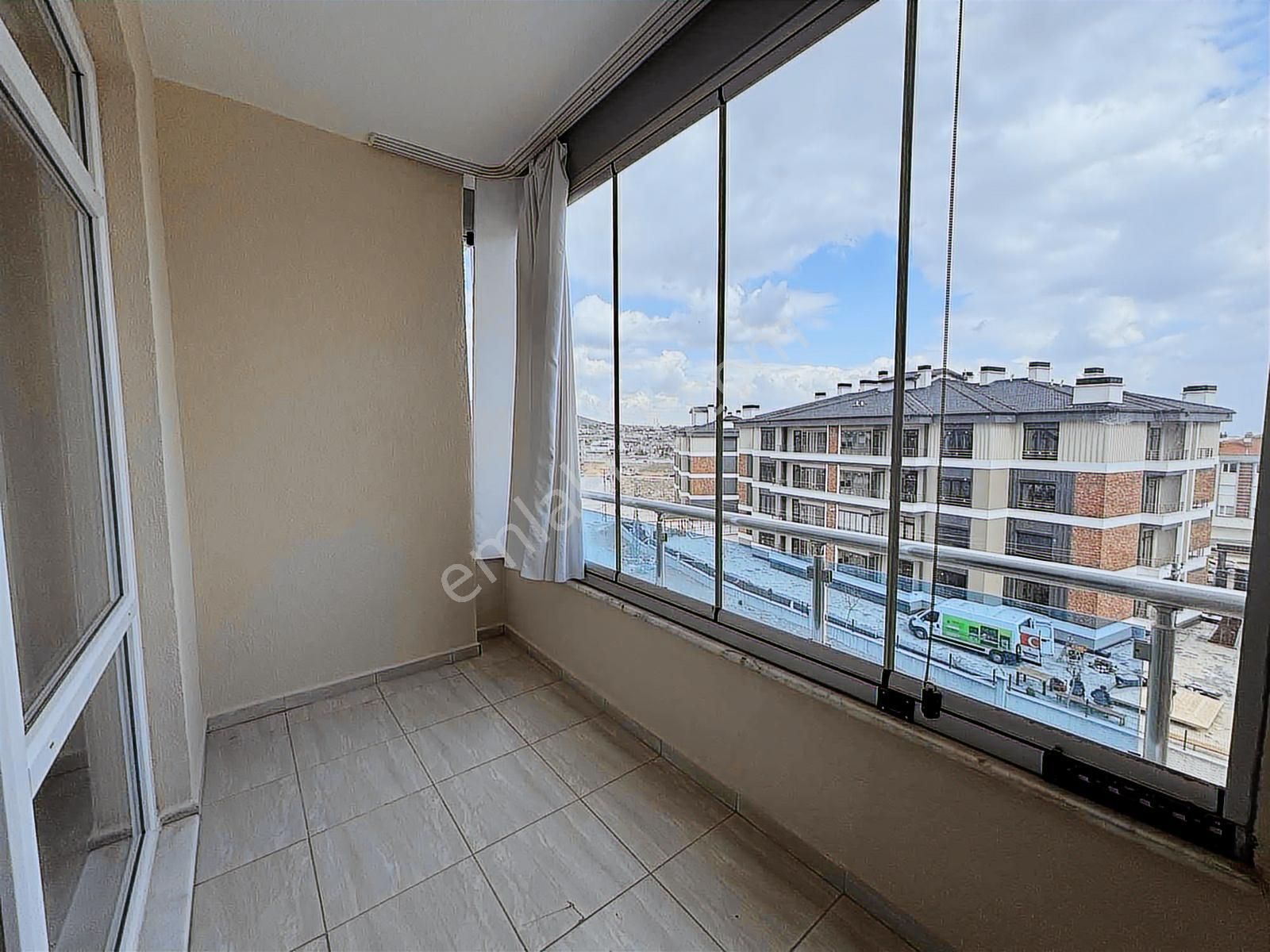 Selahattin Eyyubi Mah.de 165 M² Geniş Sıfır Ayarında 3+1 Daire - Görsel 19