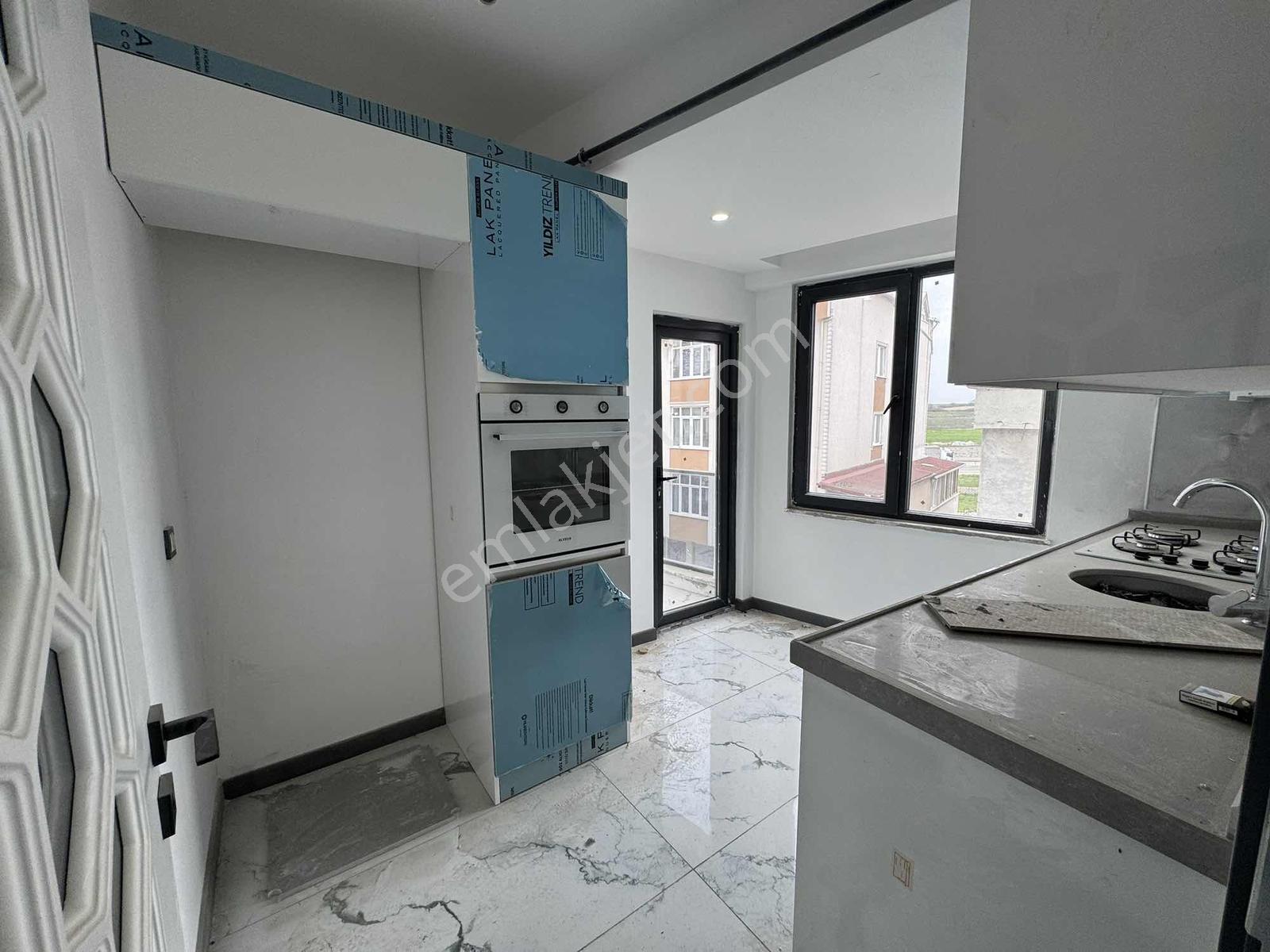 İnönü Mah Site İçerisinde Sıfır 2+1 Ön Cephe Yerden Isıtmalı - Görsel 24