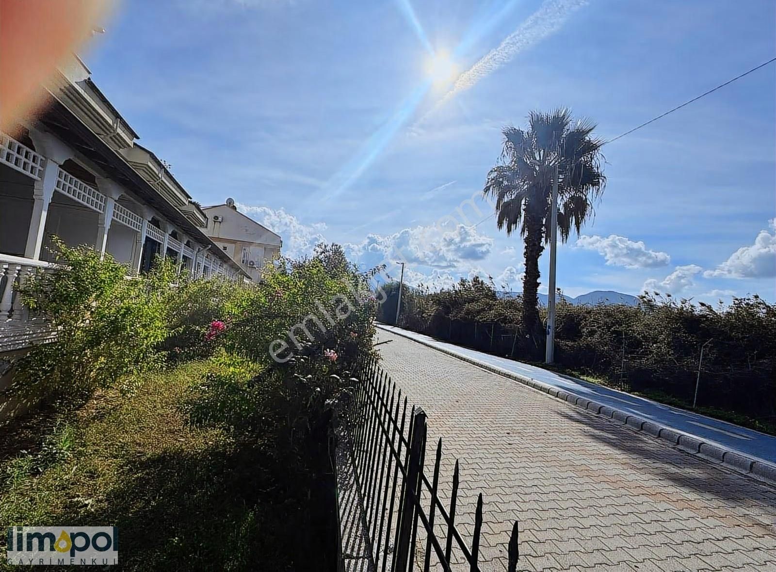 Limopol'den Çalış Plajına Yürüme Mesafesinde Eşyalı Daire - Görsel 3