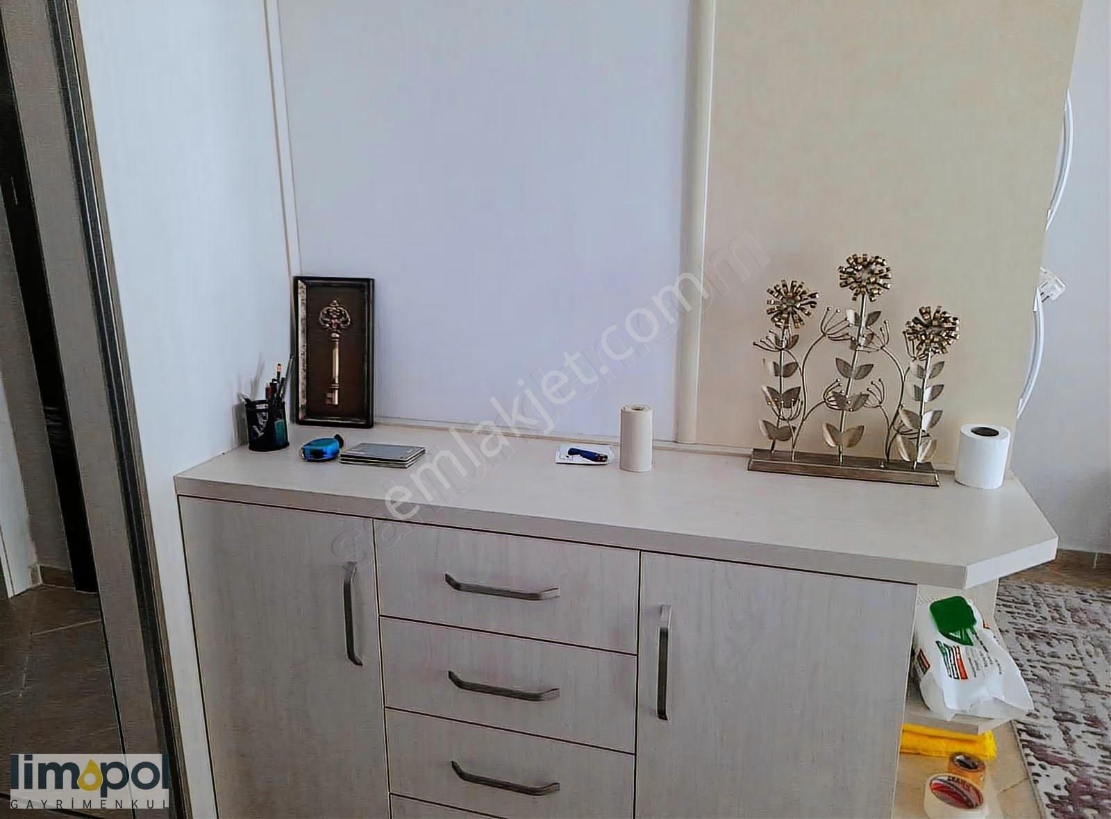 Limopol'den Çalış Plajına Yürüme Mesafesinde Eşyalı Daire - Görsel 16