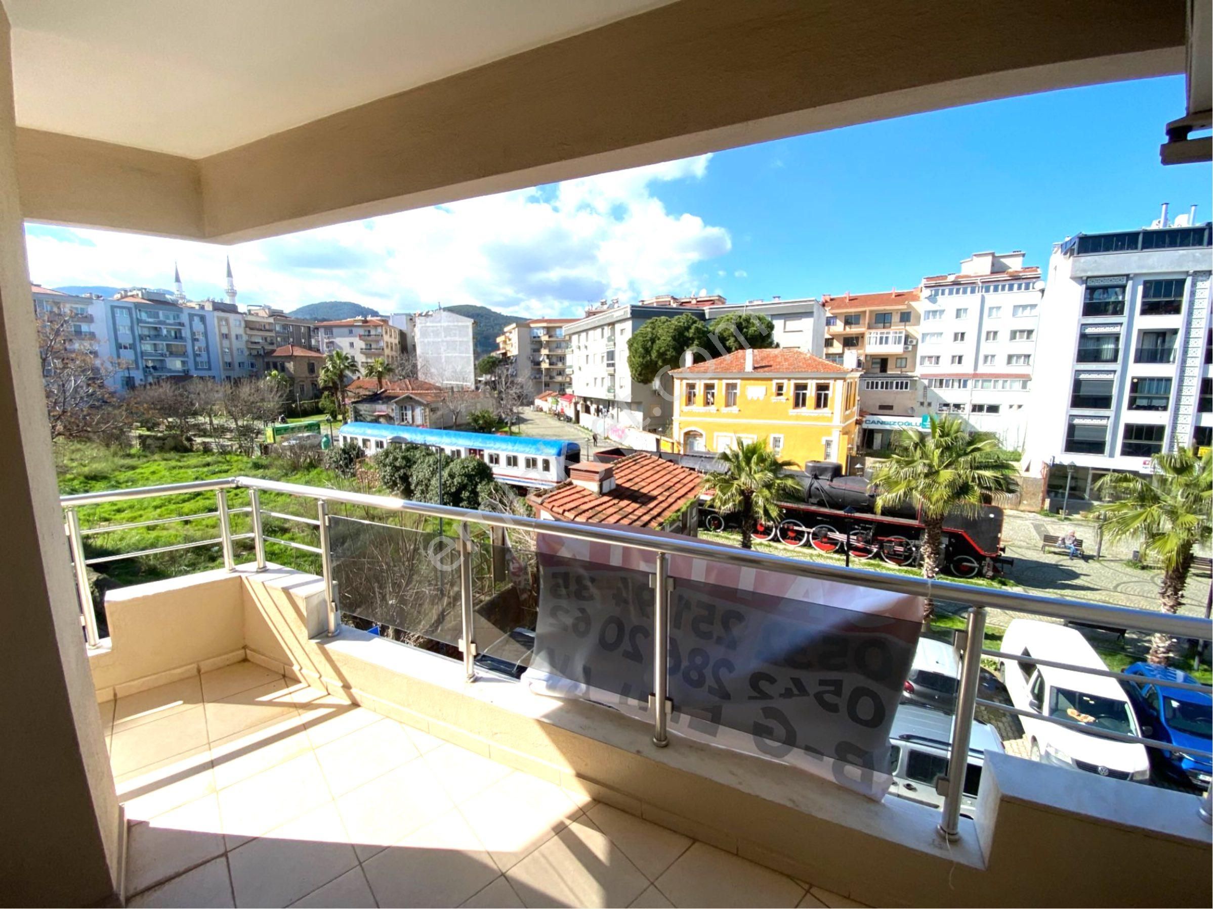 Gaziemir Atıfbey Mah. ( Boş ) 3+1 Daire - Görsel 5