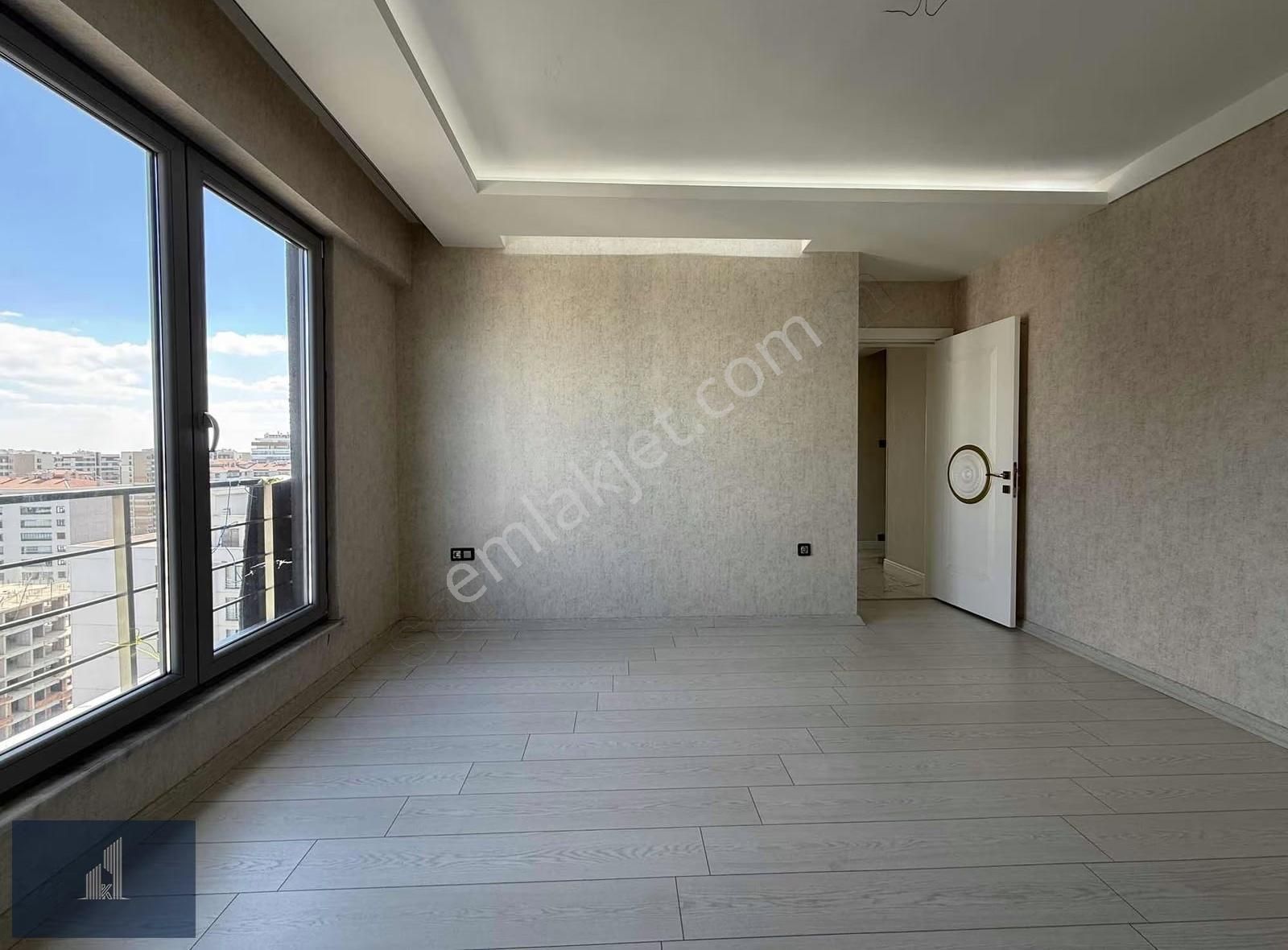 Kadir Dikici'den Ağaoğlu Rezidans'da Kiralık 4+1 Lüks Daire - Görsel 33